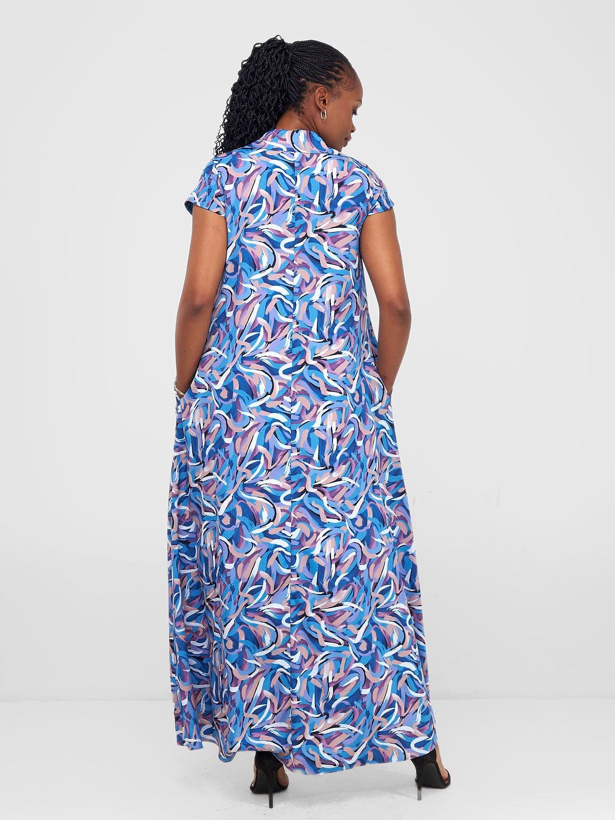 Vivo Zuri Cap Sleeved Maxi Dress - Blue / Purple Print