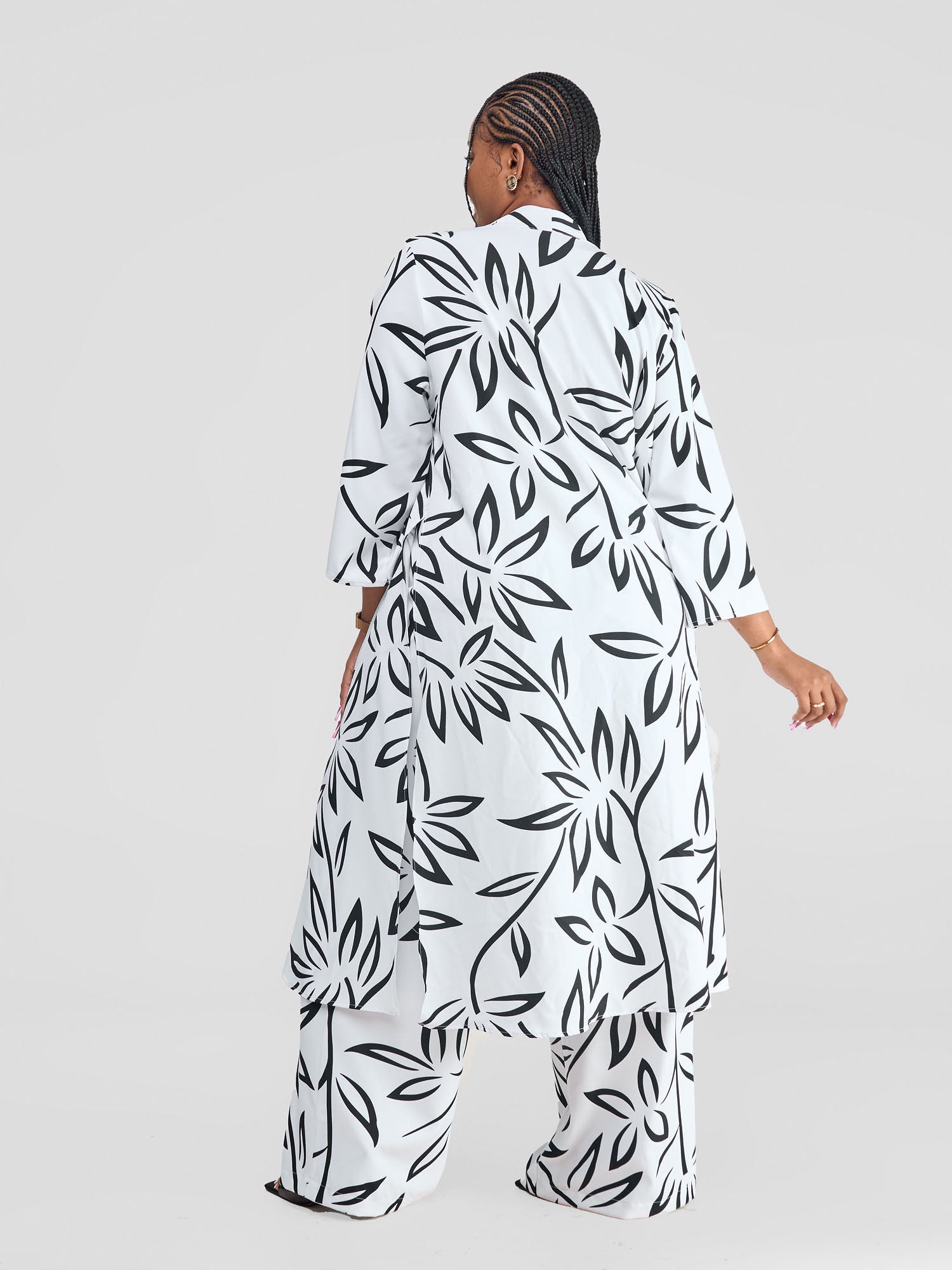 Vivo Situ Side Slit Midi Kimono - White / Black Weni Print