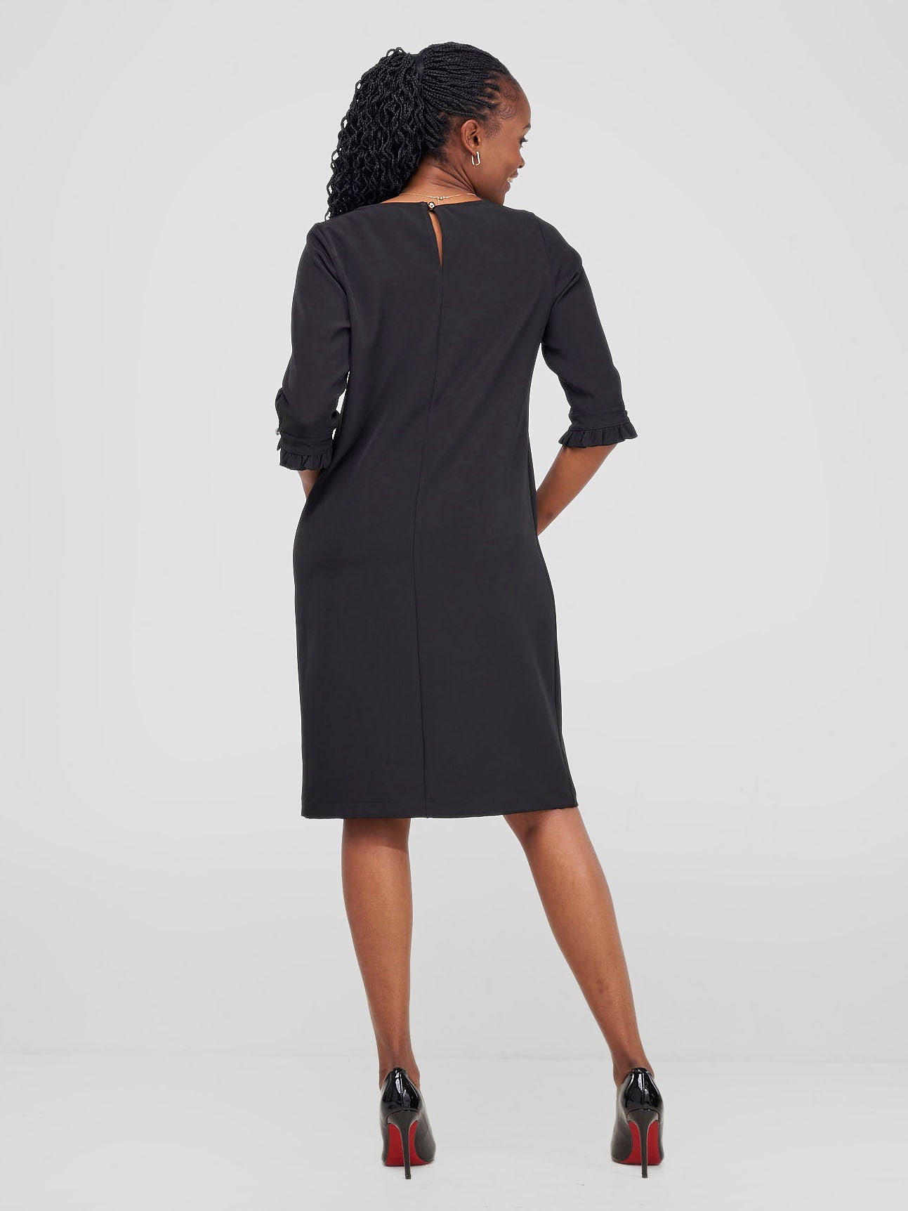 Vivo Sani 3/4 Sleeve Shift Dress - Black