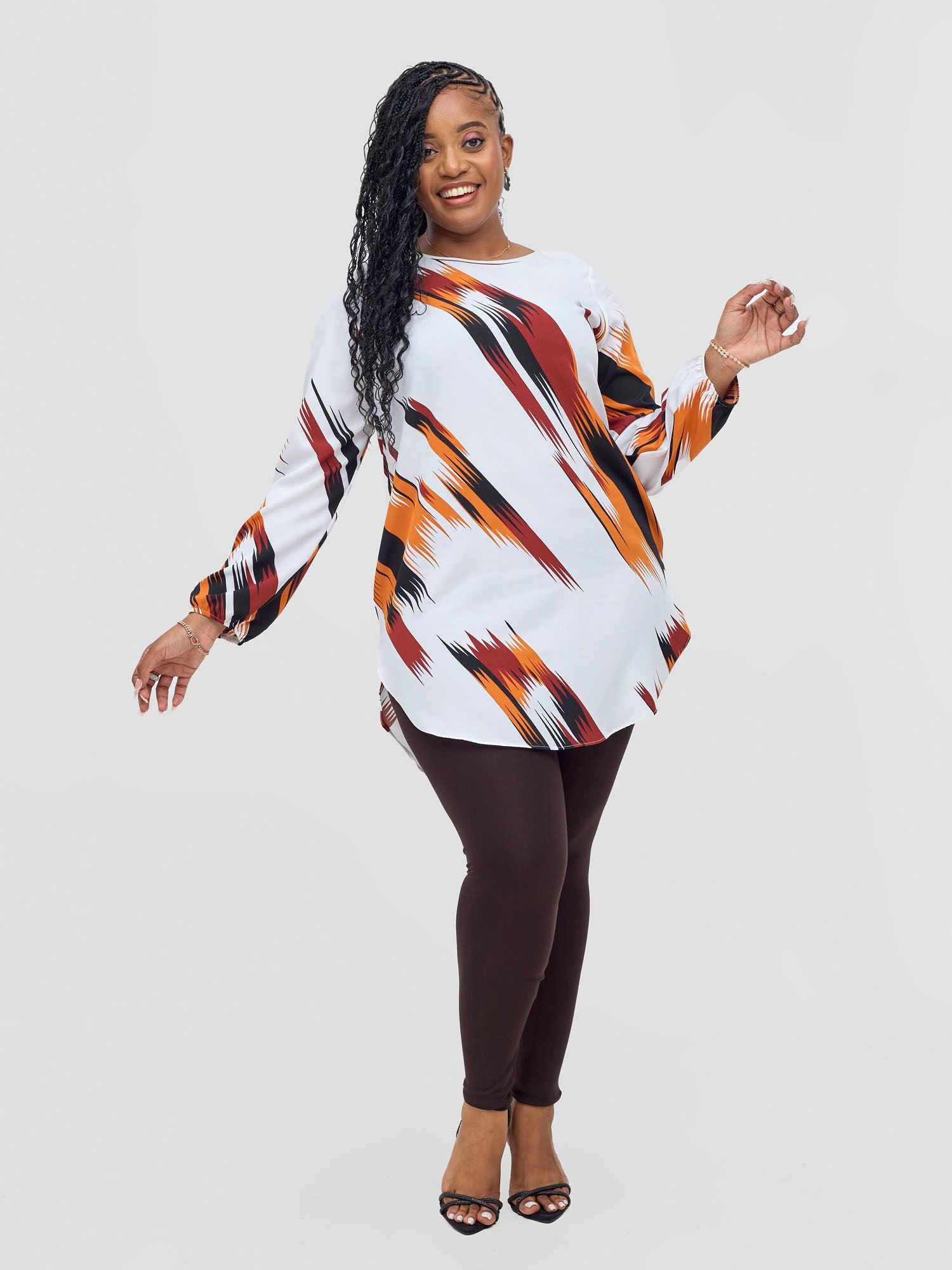 Vivo Basic Tsavo Scalloped Chiffon Top - Rust / Black Calop Print