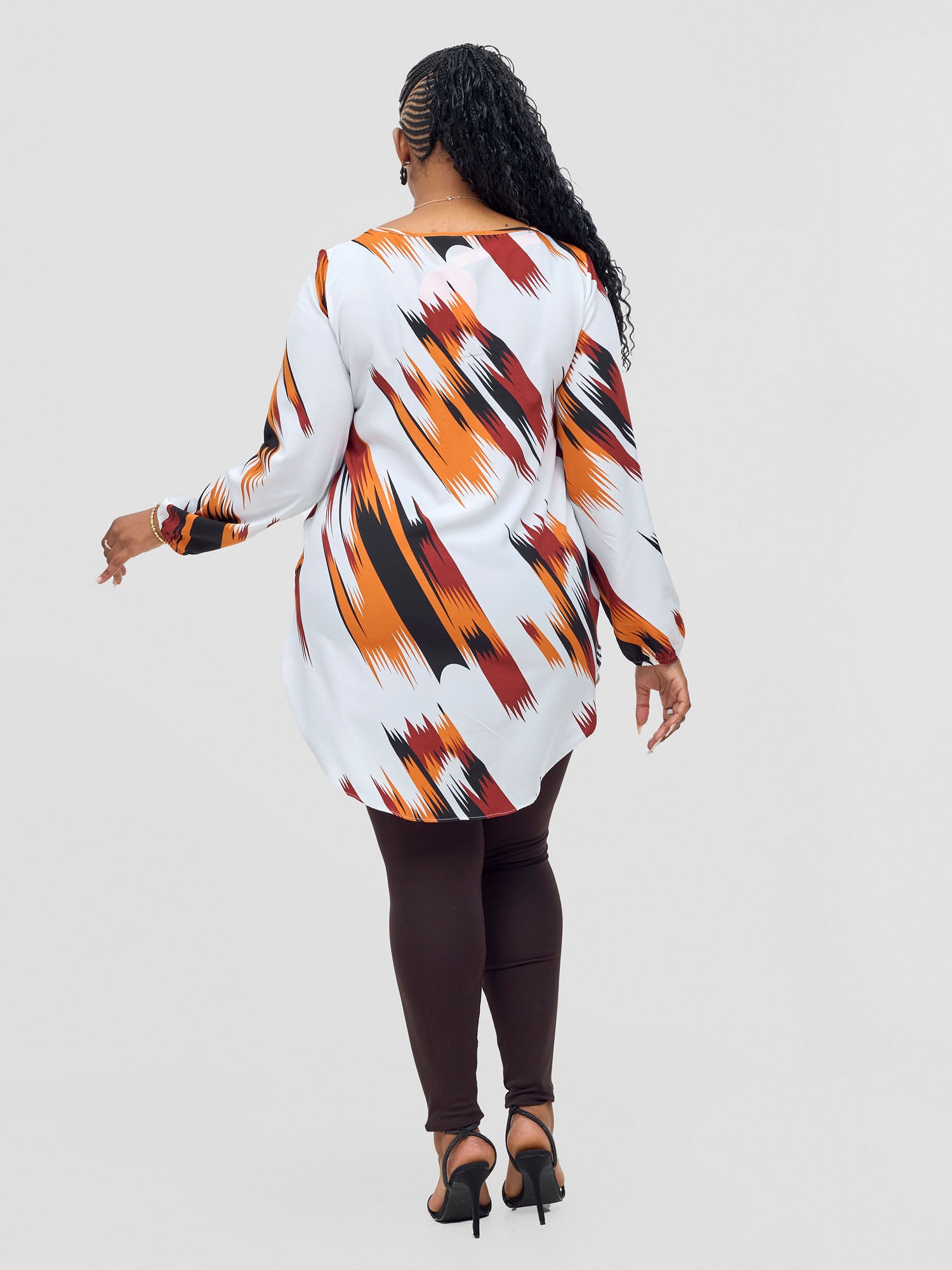 Vivo Basic Tsavo Scalloped Chiffon Top - Rust / Black Calop Print