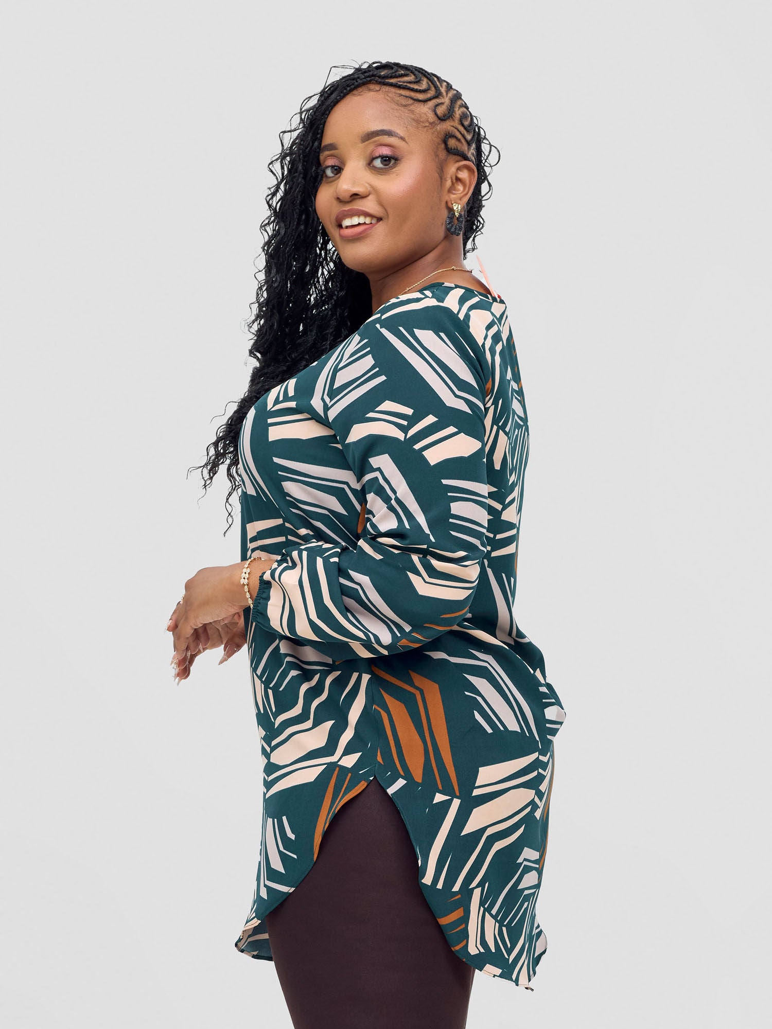 Vivo Basic Tsavo Scalloped Chiffon Top - Teal / Peach Abstract Print