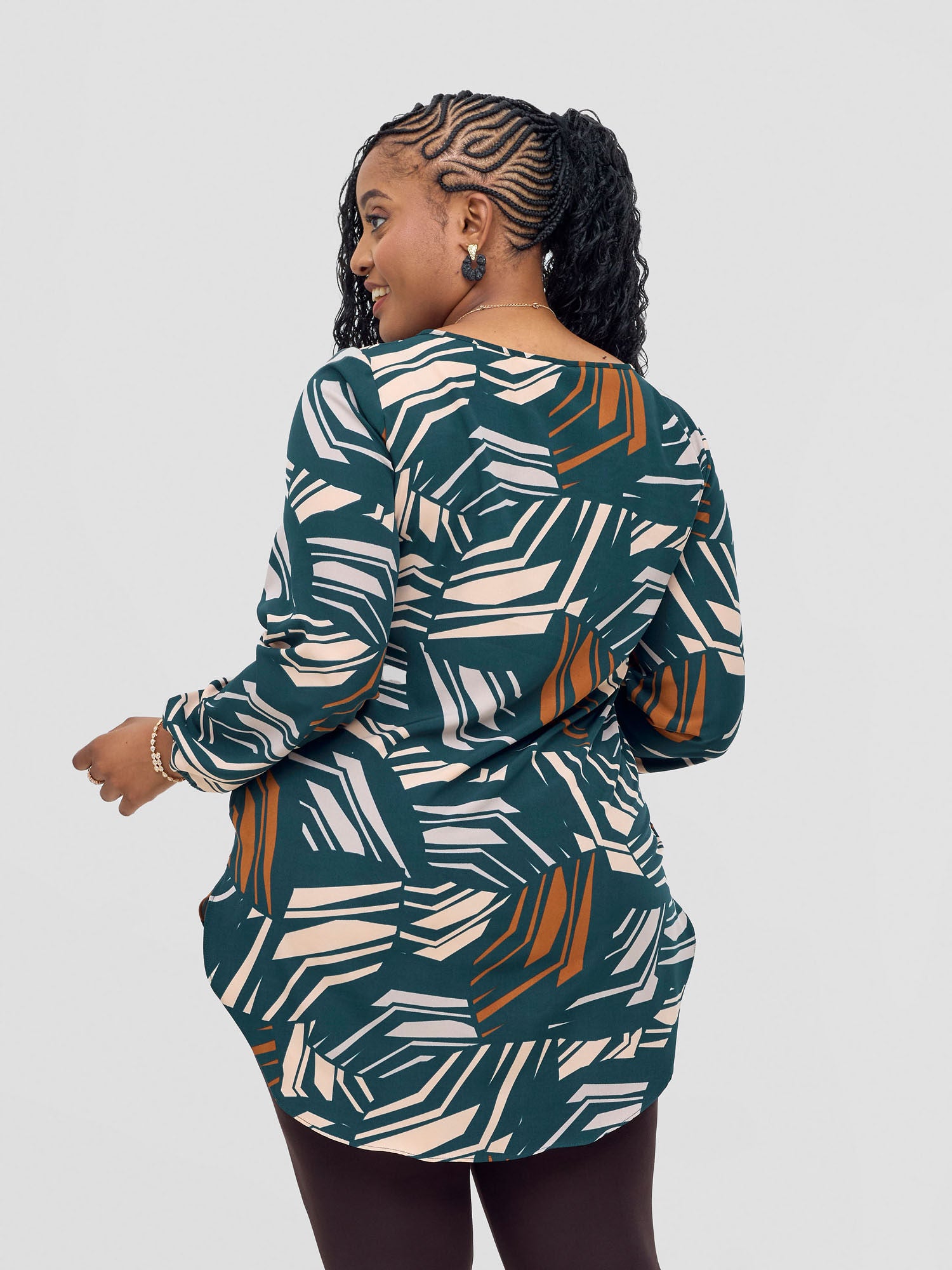 Vivo Basic Tsavo Scalloped Chiffon Top - Teal / Peach Abstract Print