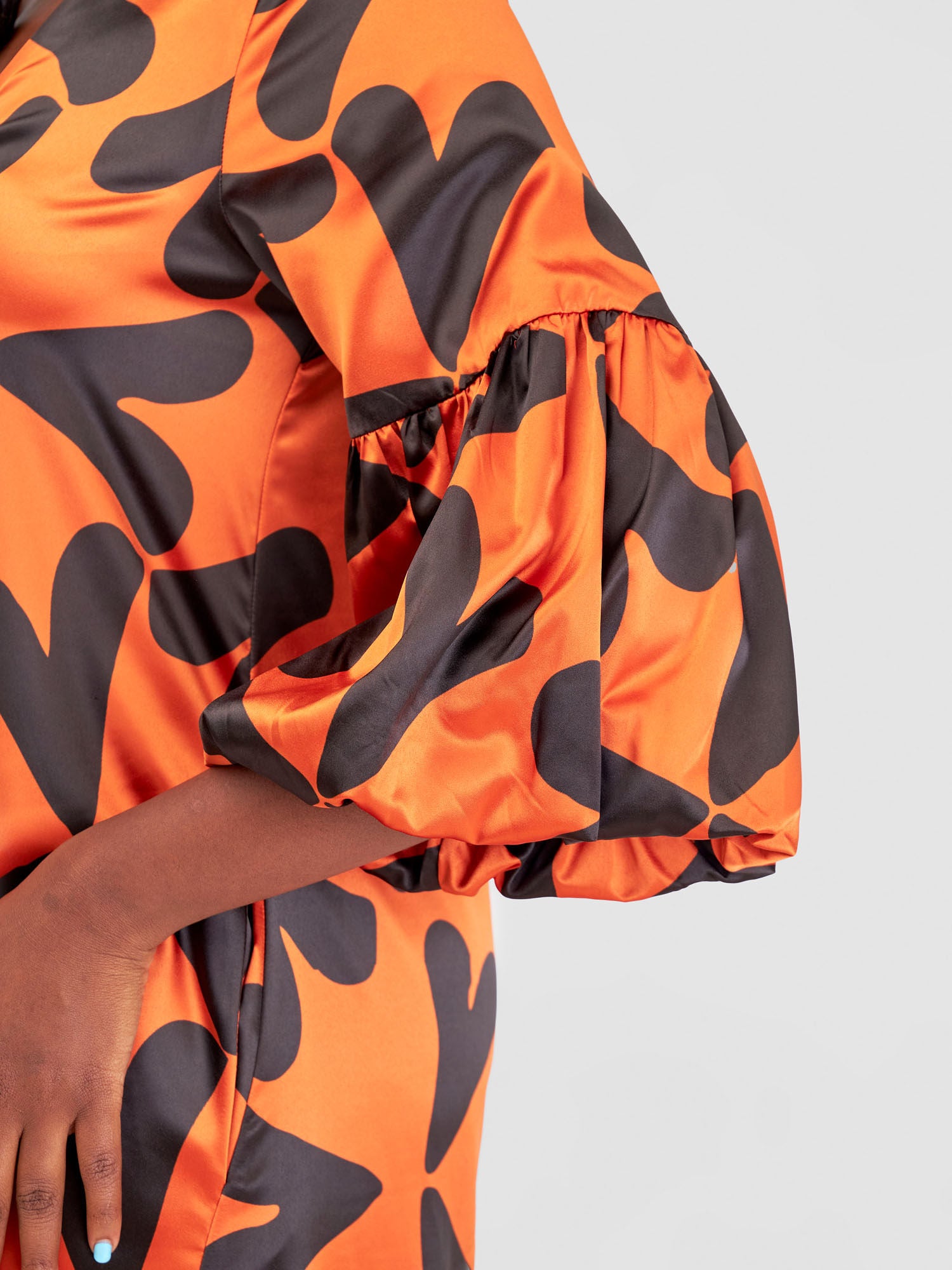 Vivo Hanabi Tent Maxi Dress - Orange / Black Zawi Print
