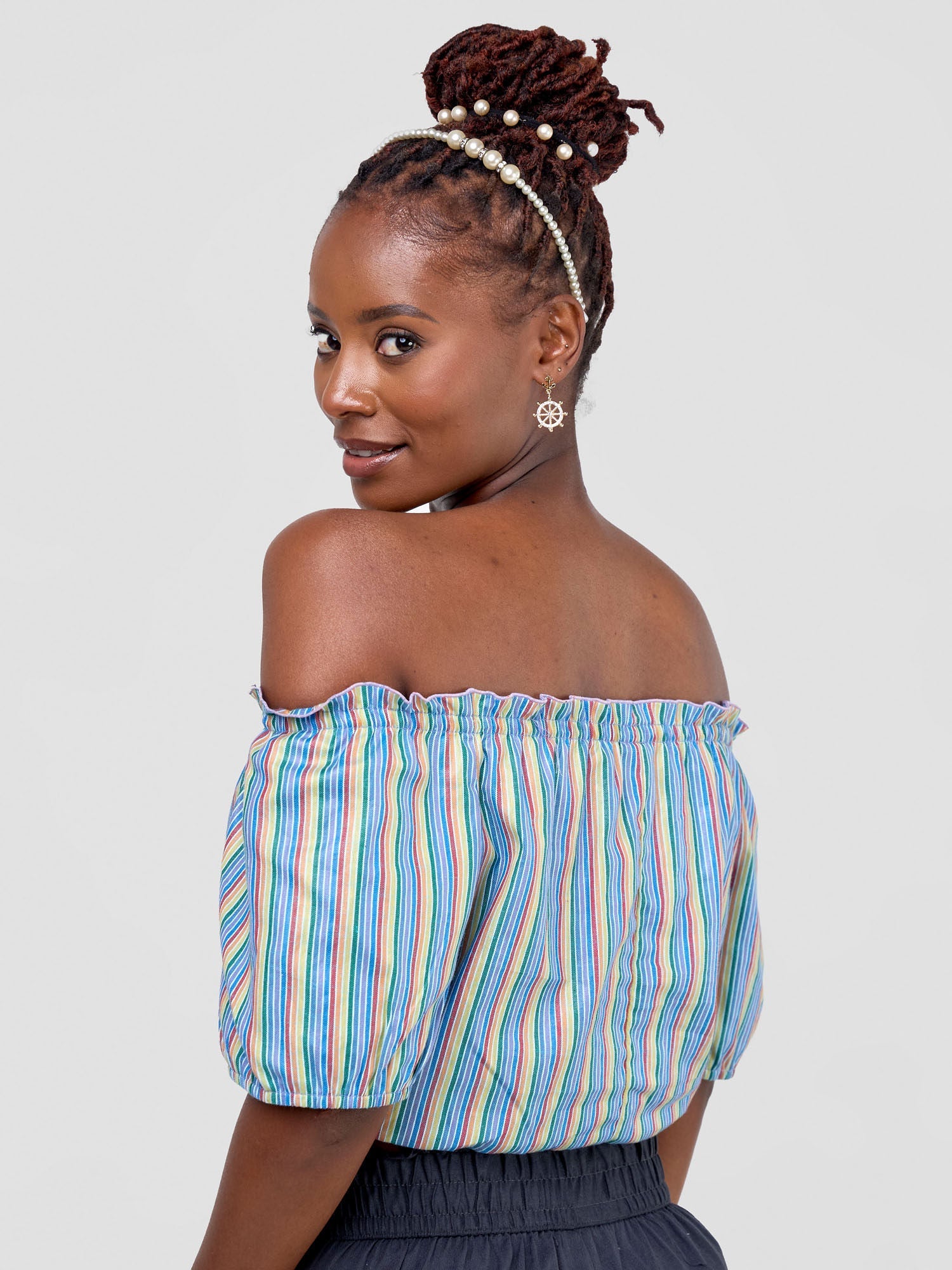 Safari Kikoy Off Shoulder Crop Top - Blue / Red Print