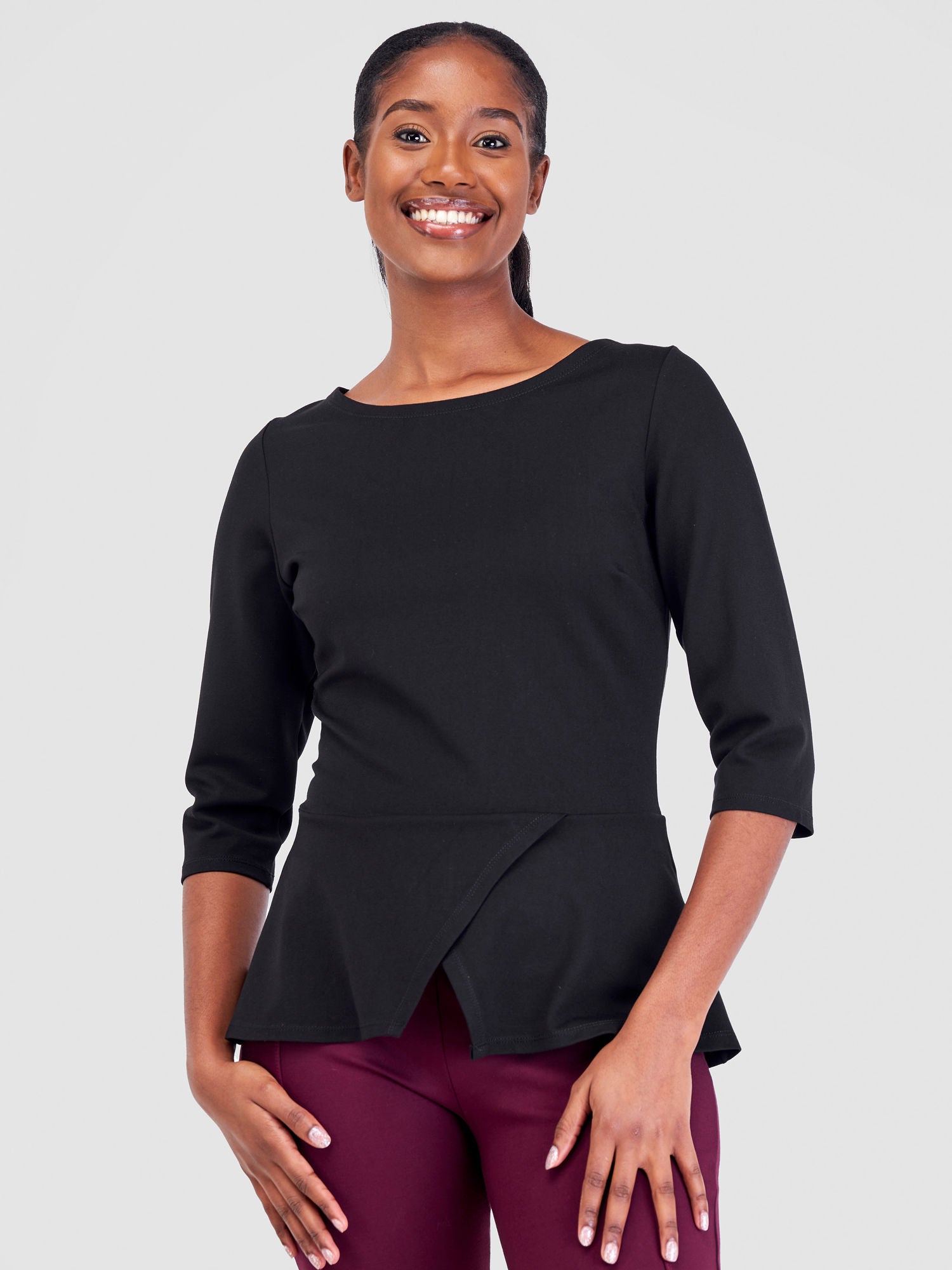 Vivo Azawi 3/4 Sleeve Top - Black