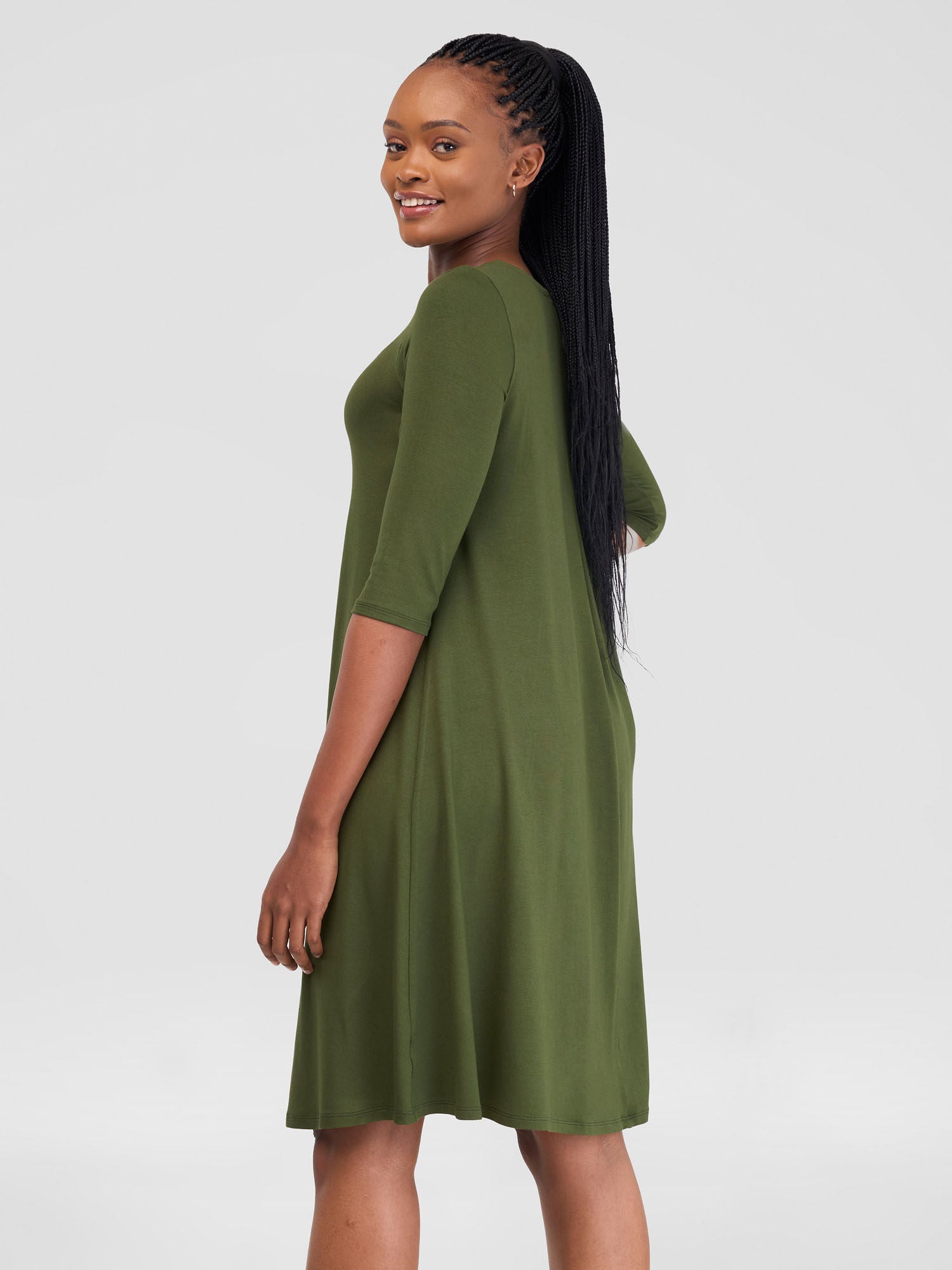 Vivo Basic Julia 3/4 Sleeve  Back Pleat Knee Length Dress - Hunters Green