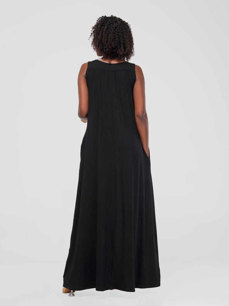 Vivo Safiya Gathered Shoulder Maxi Dress - Black