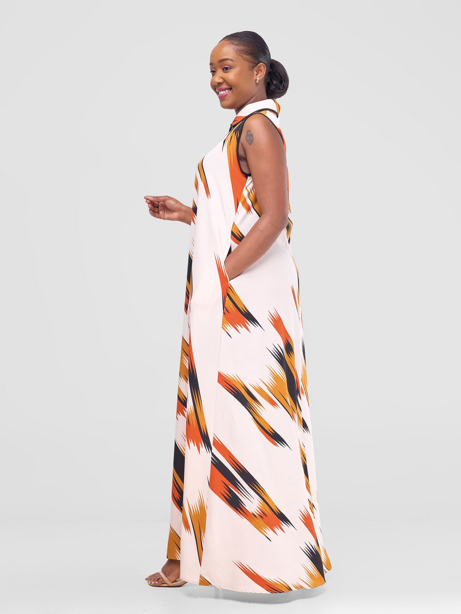 Vivo Shaa Sleeveless Maxi Dress - Teal / Tan Print