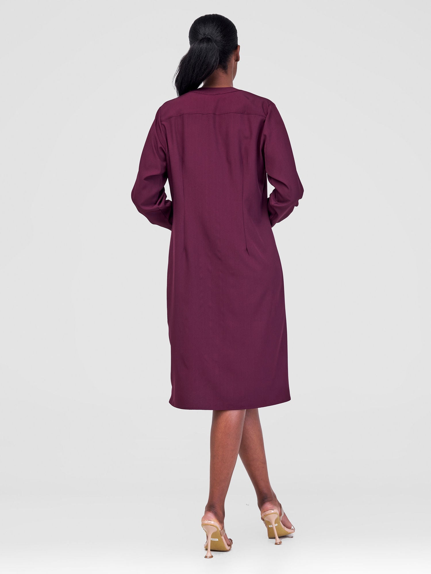 Vivo Ajani V-Neck Shift Dress - Burgundy