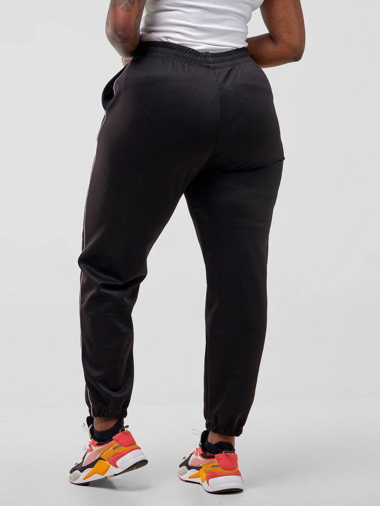 Zoya Taani Easy Fit Joggers - Black