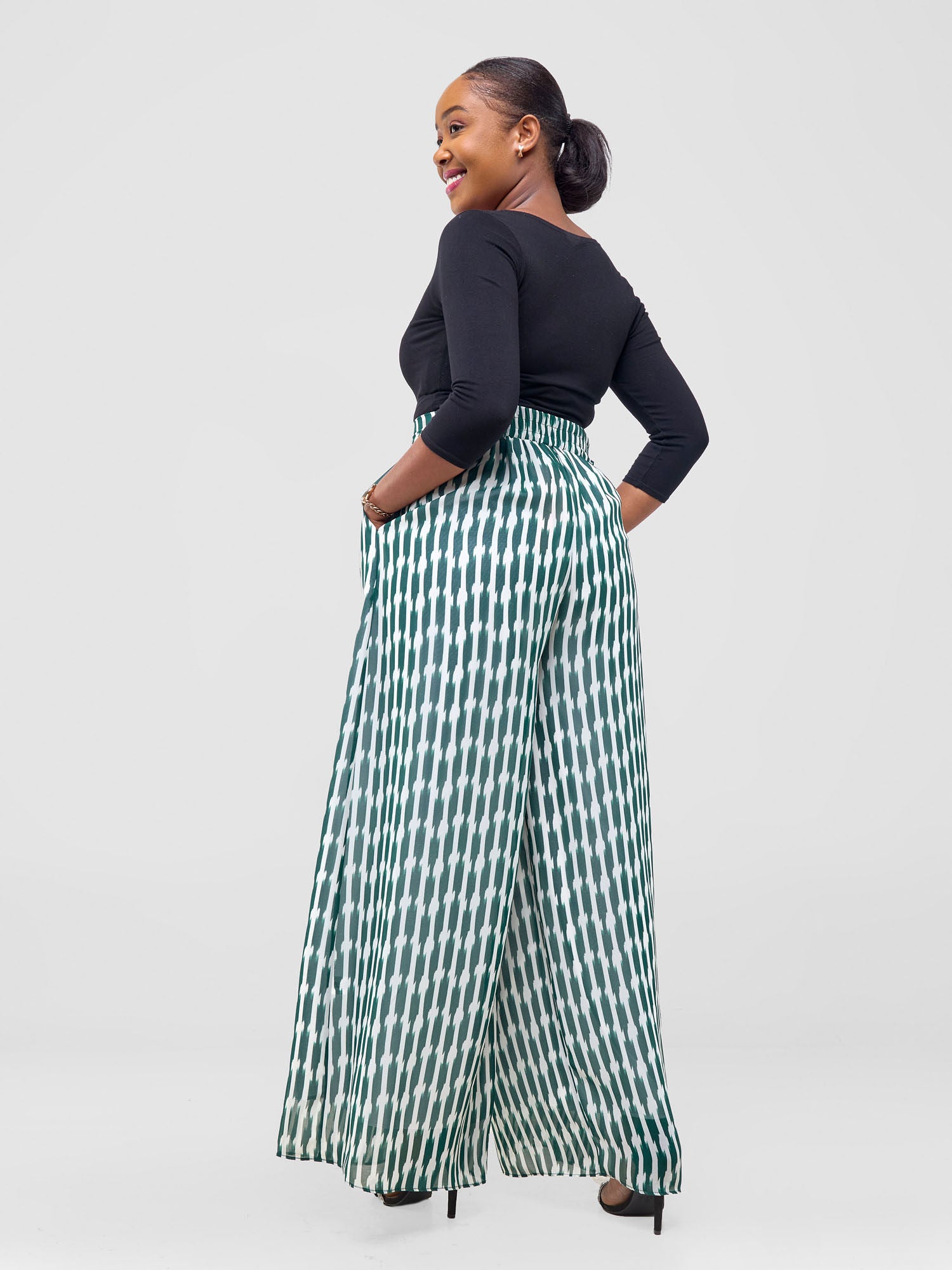 Vivo Basic Crepe Pants With Lining - Green / White Print