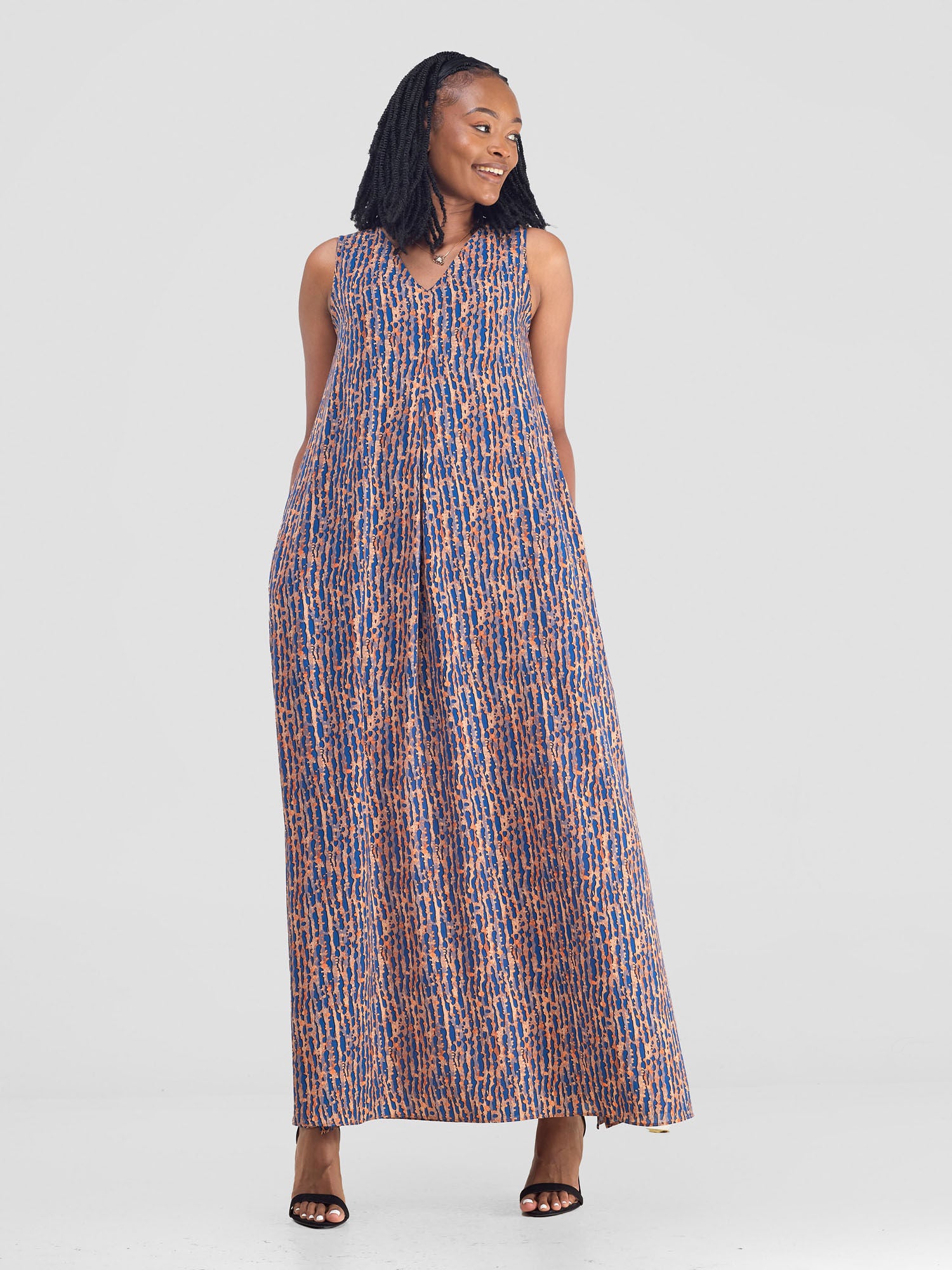Vivo Ava Front Pleat Maxi Dress - Orange / Blue Print