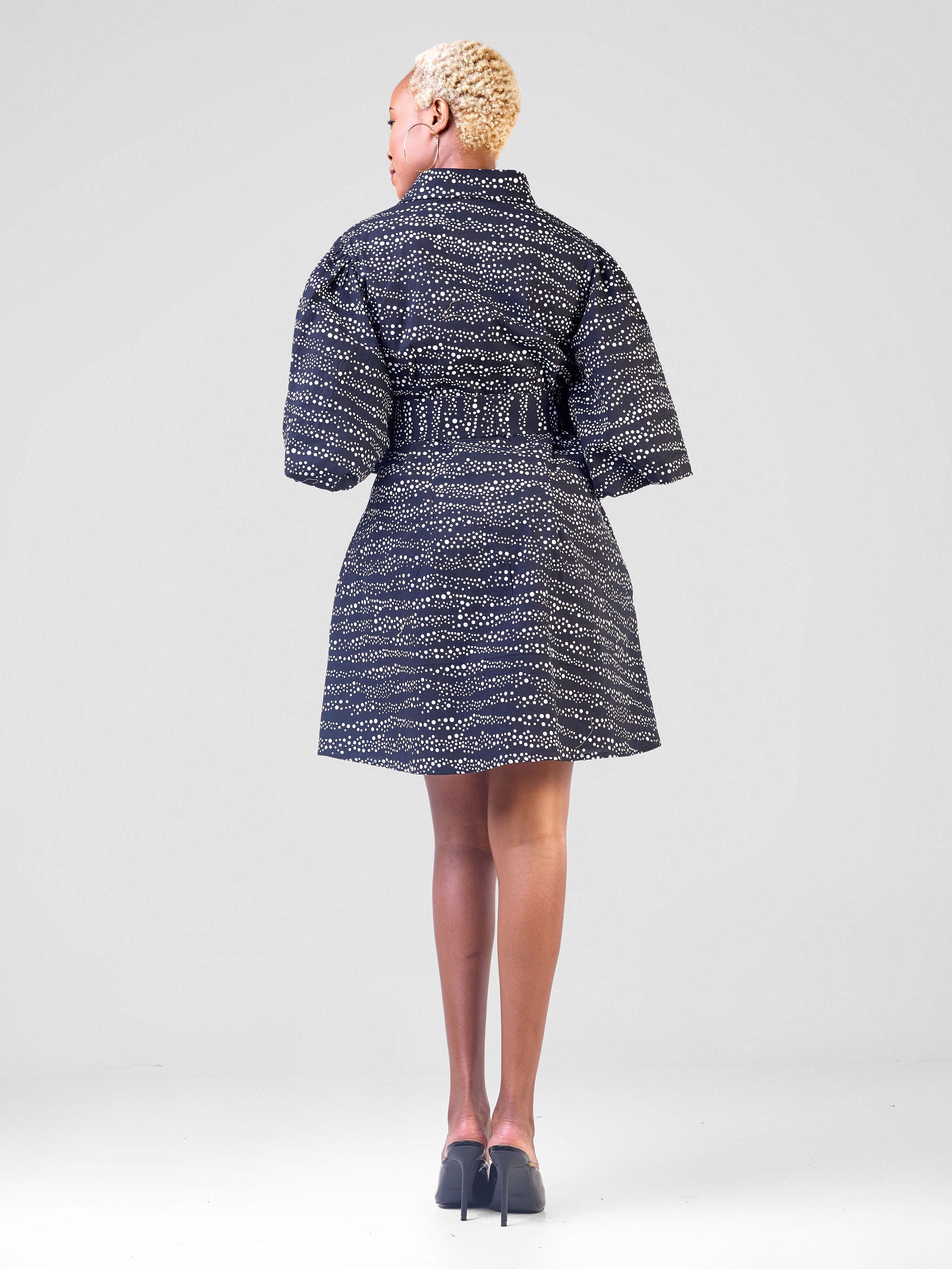 Vivo Kitenge Bubble Sleeve Tent Dress - Black / White Ankara Print