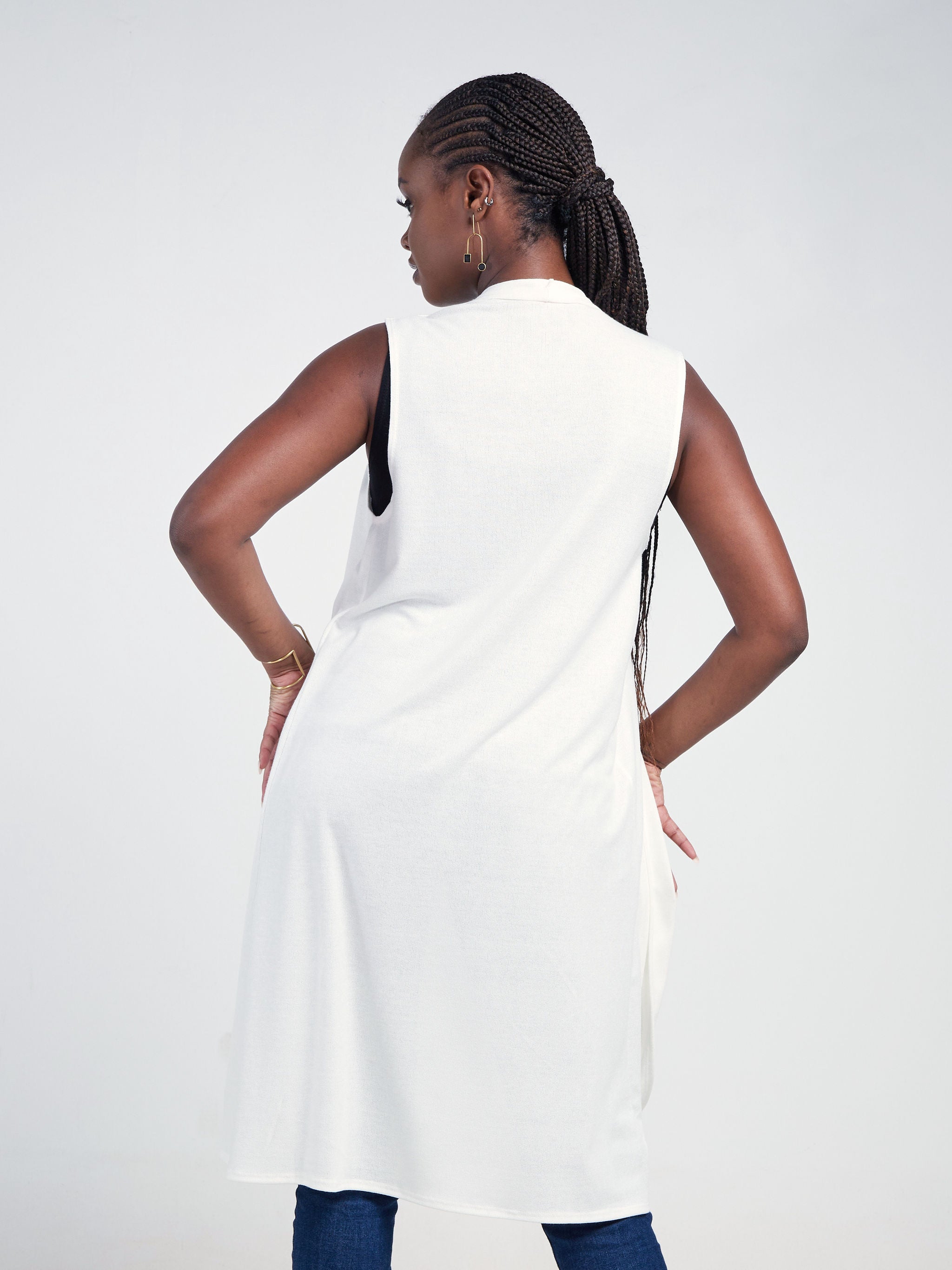 Vivo Basic Sleeveless Sweater Waterfall - White