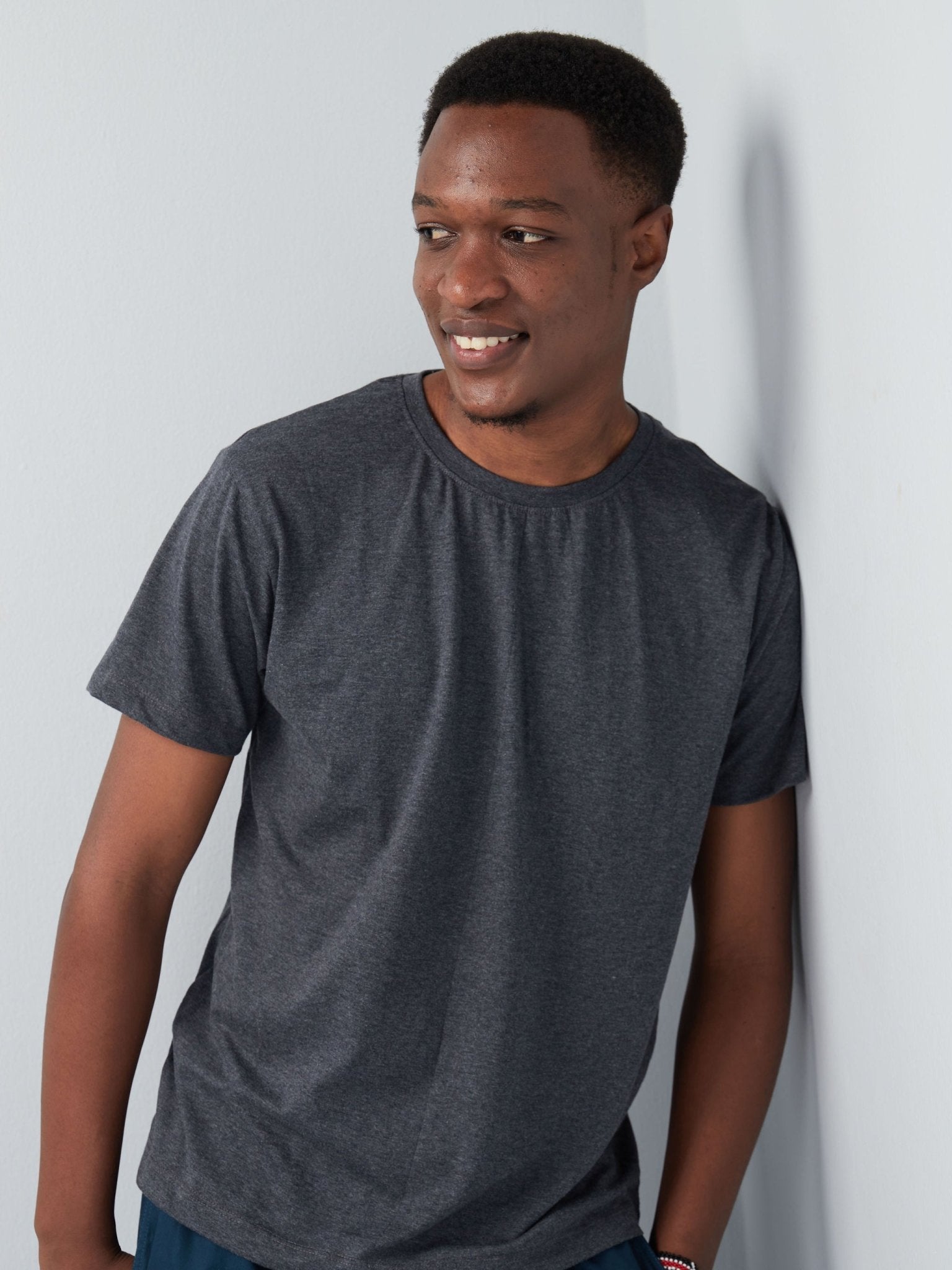 King's Collection Unisex Round Neck T-shirt - Dark Grey - Shopzetu