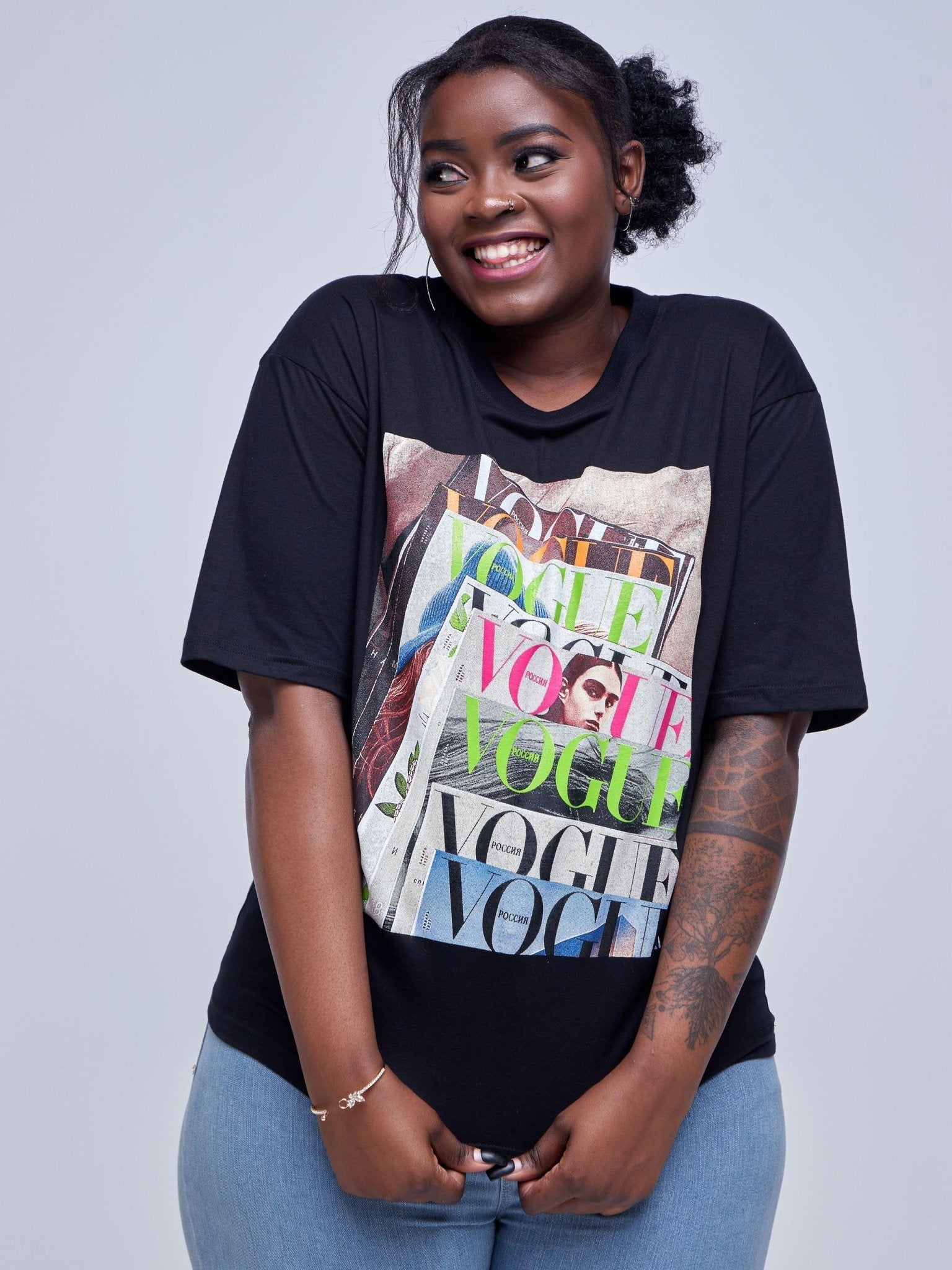 Lola Vogue Graphic Drop Shoulder T-shirt - Black - Shopzetu