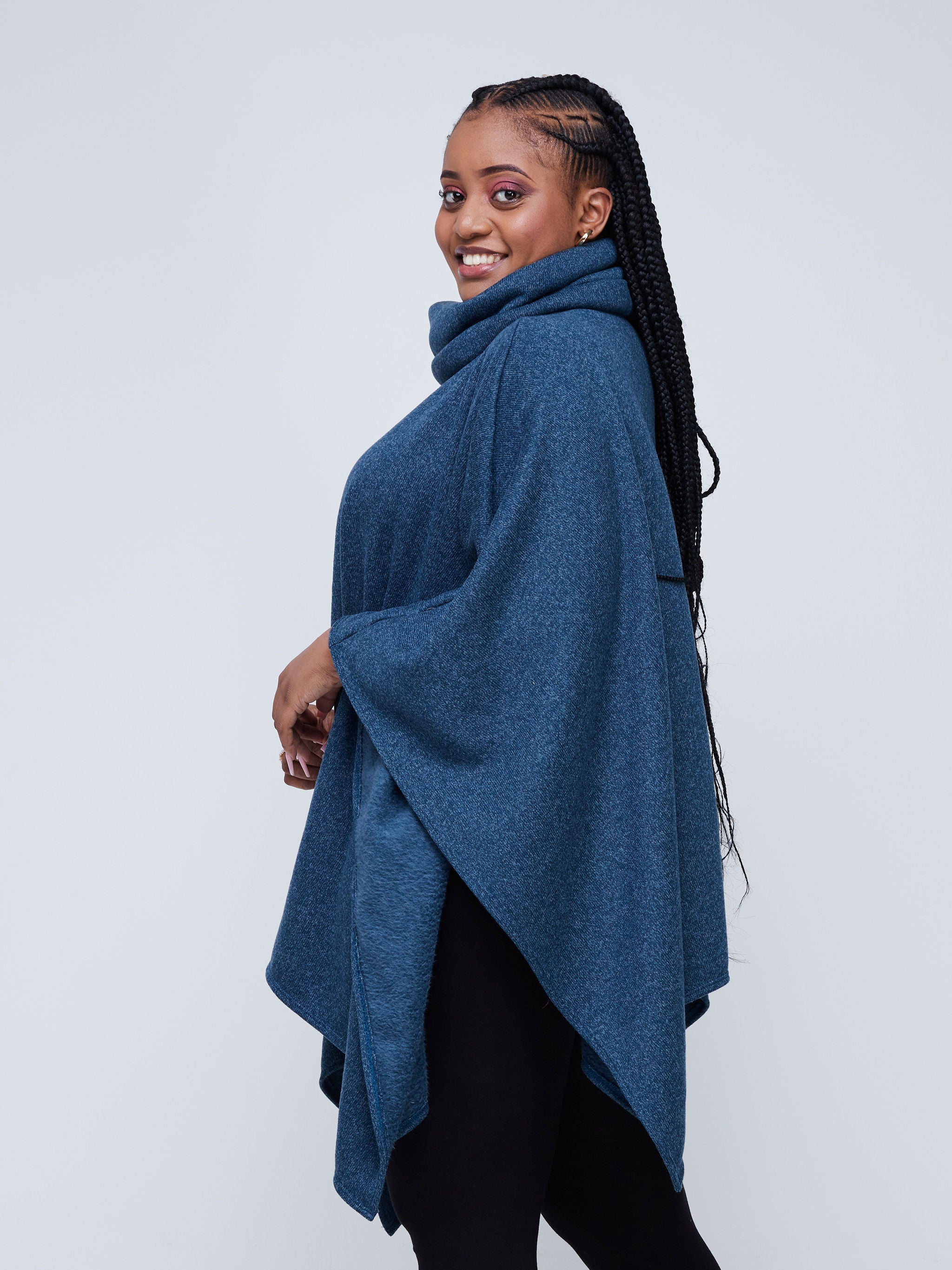 Vivo Basic Turtleneck Poncho - Teal