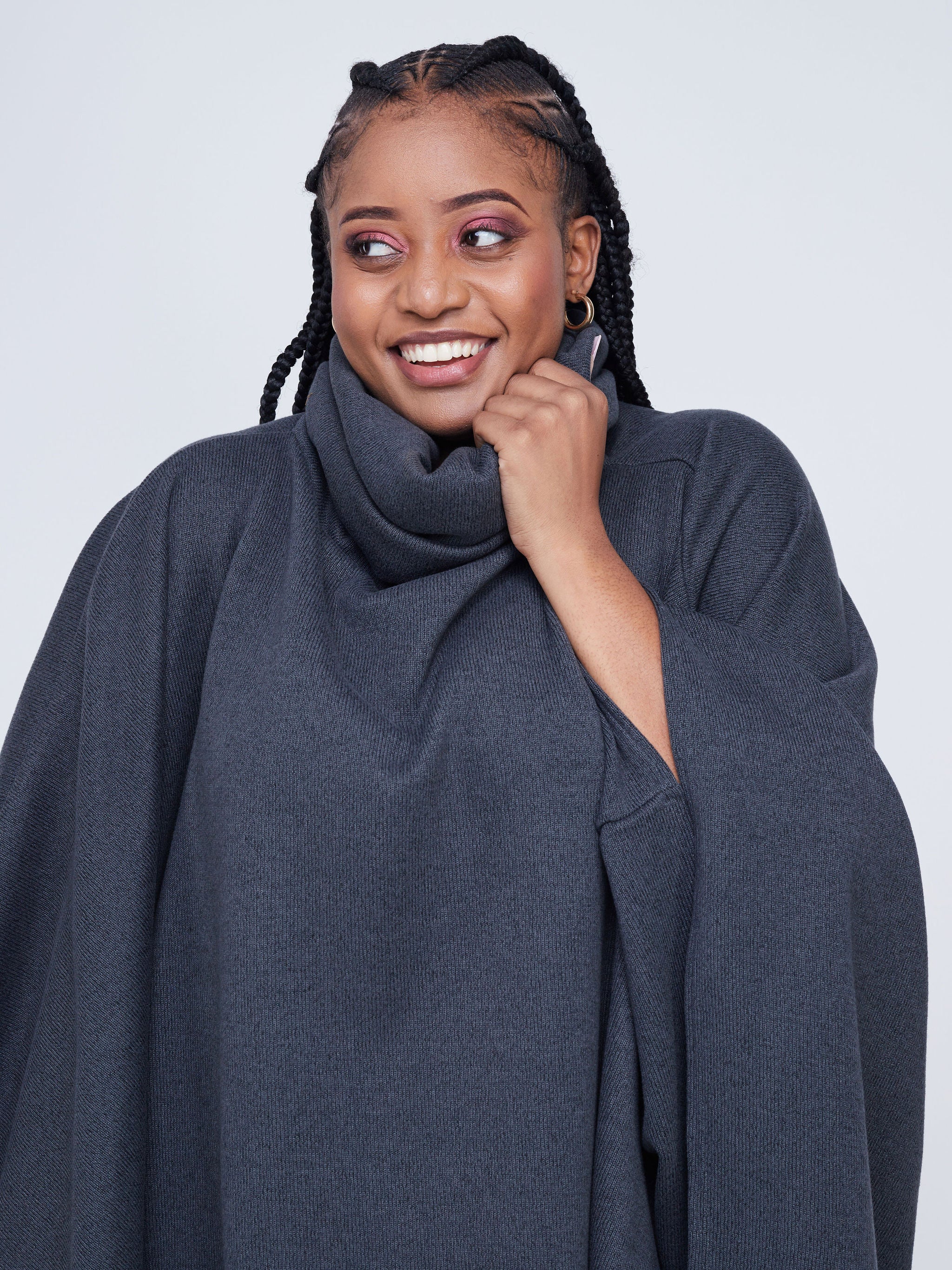 Vivo Basic Turtleneck Poncho - Grey