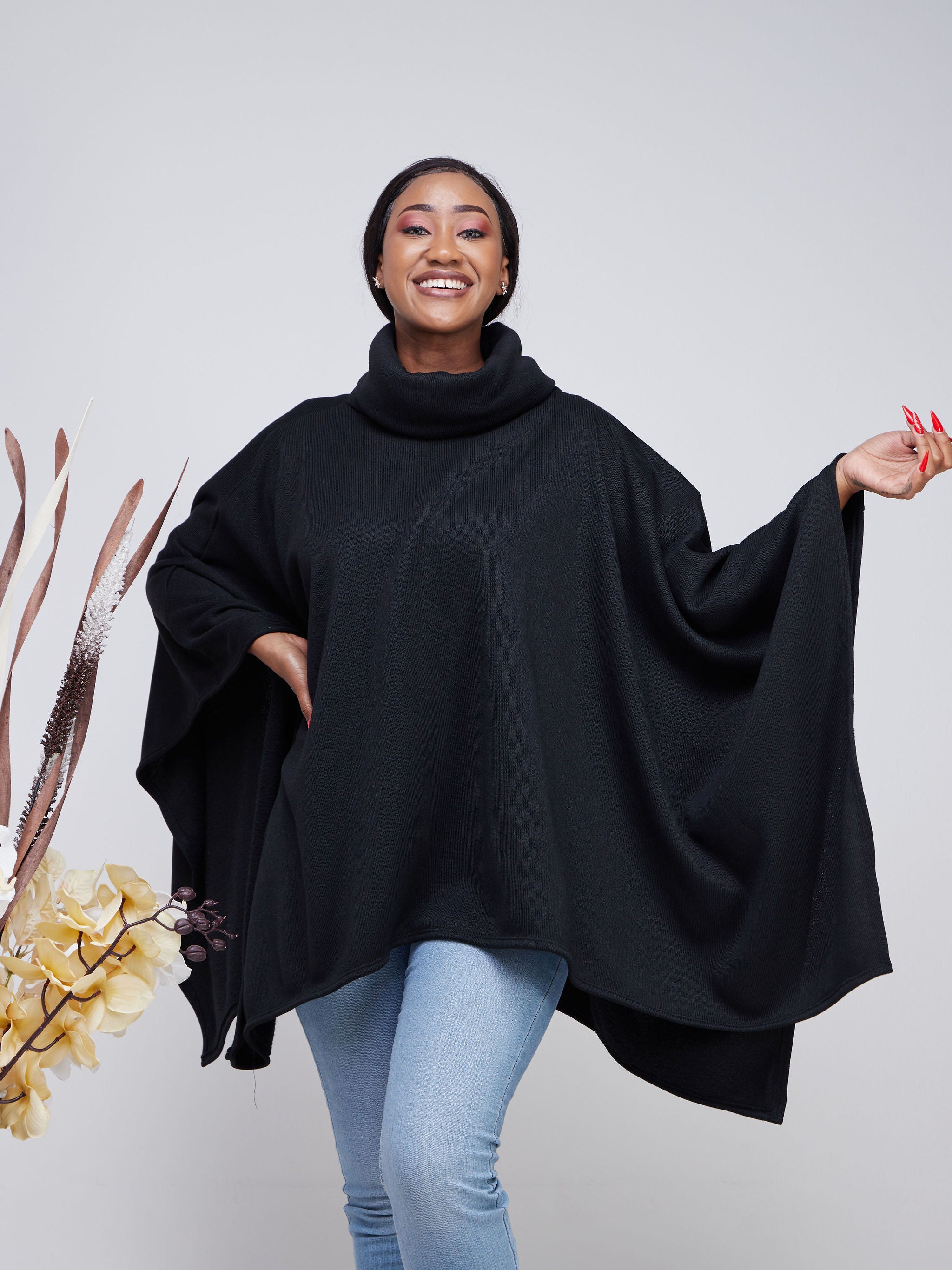Vivo Basic Turtleneck Poncho - Black