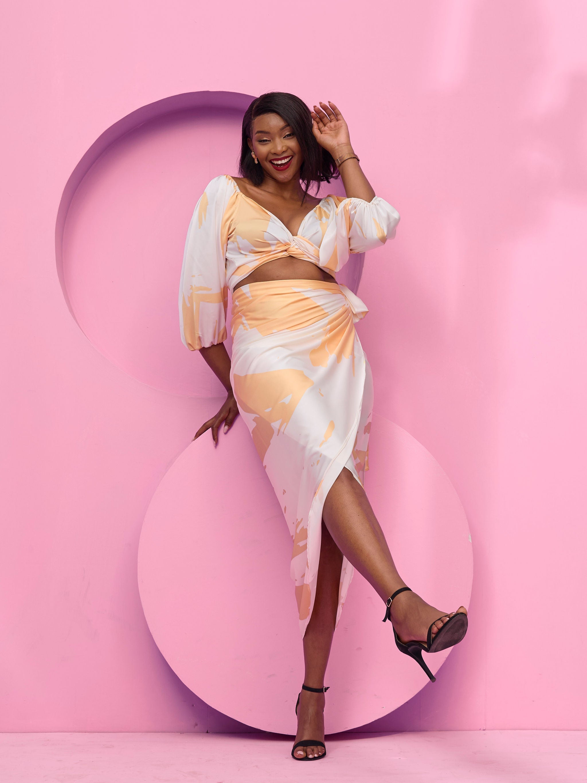 Vivo Beali Sarong Skirt - Cream / Gold Lea Print