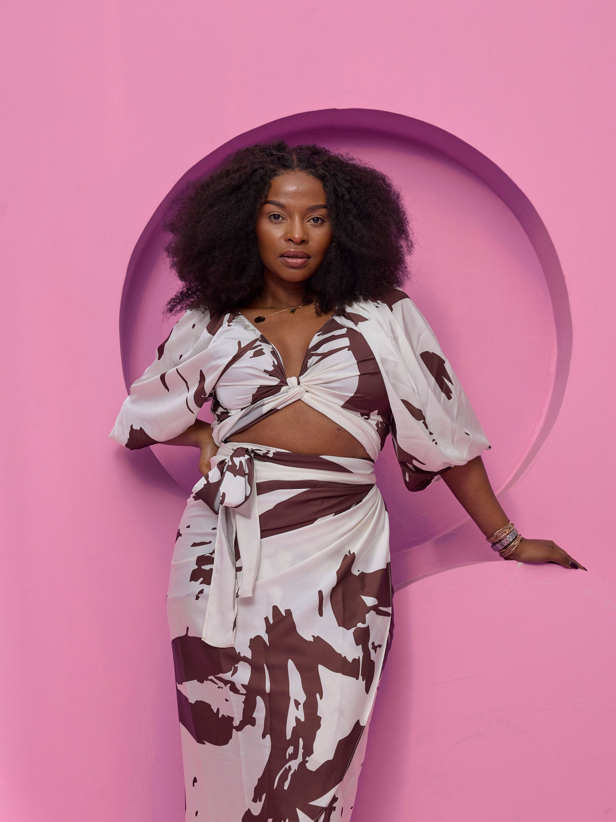 Vivo Beali Two Way Wrap Top MG - Cream / Chocolate Lea Print