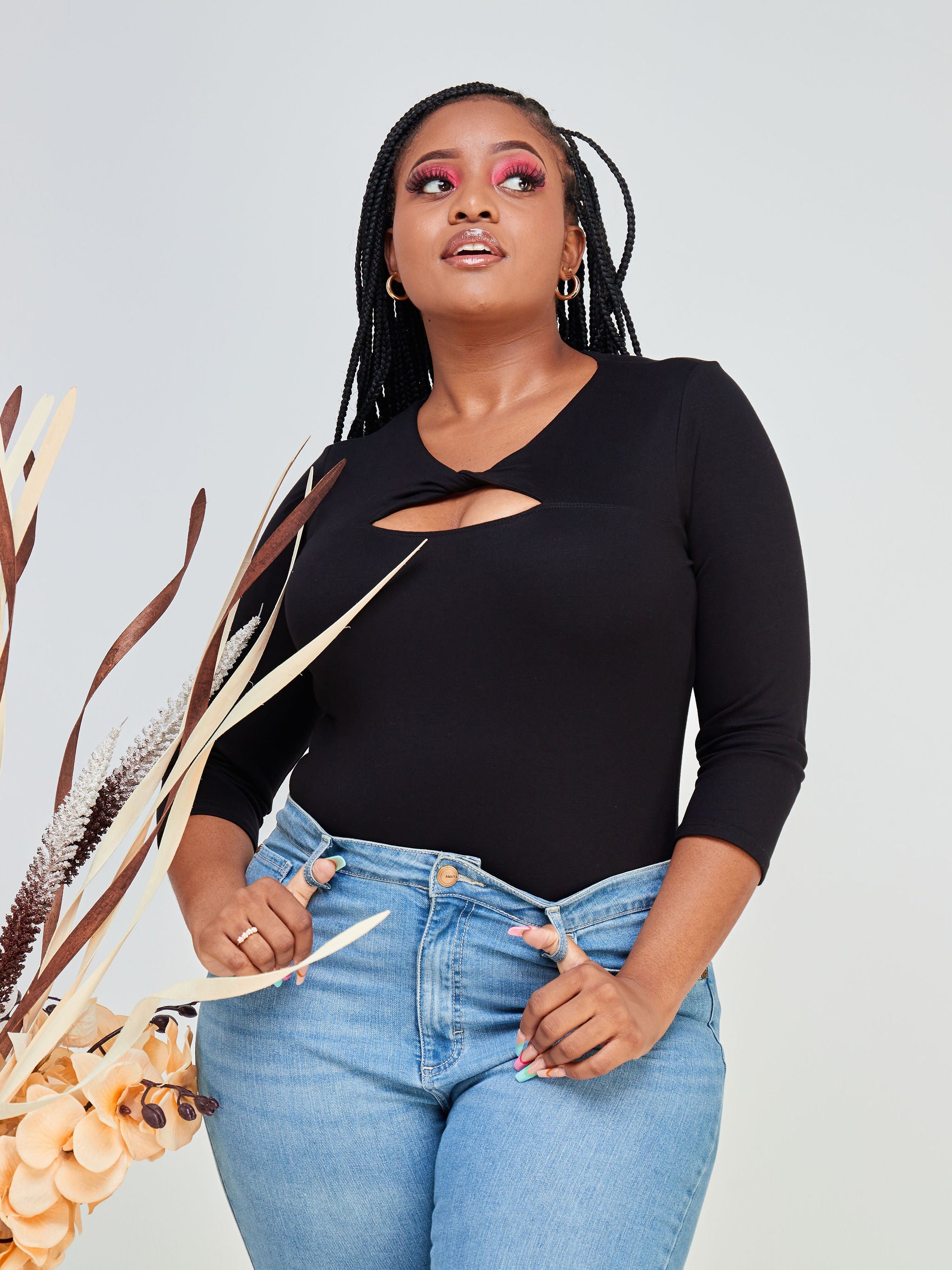 Vivo Bana Twist 3/4 Sleeve Bodysuit - Black