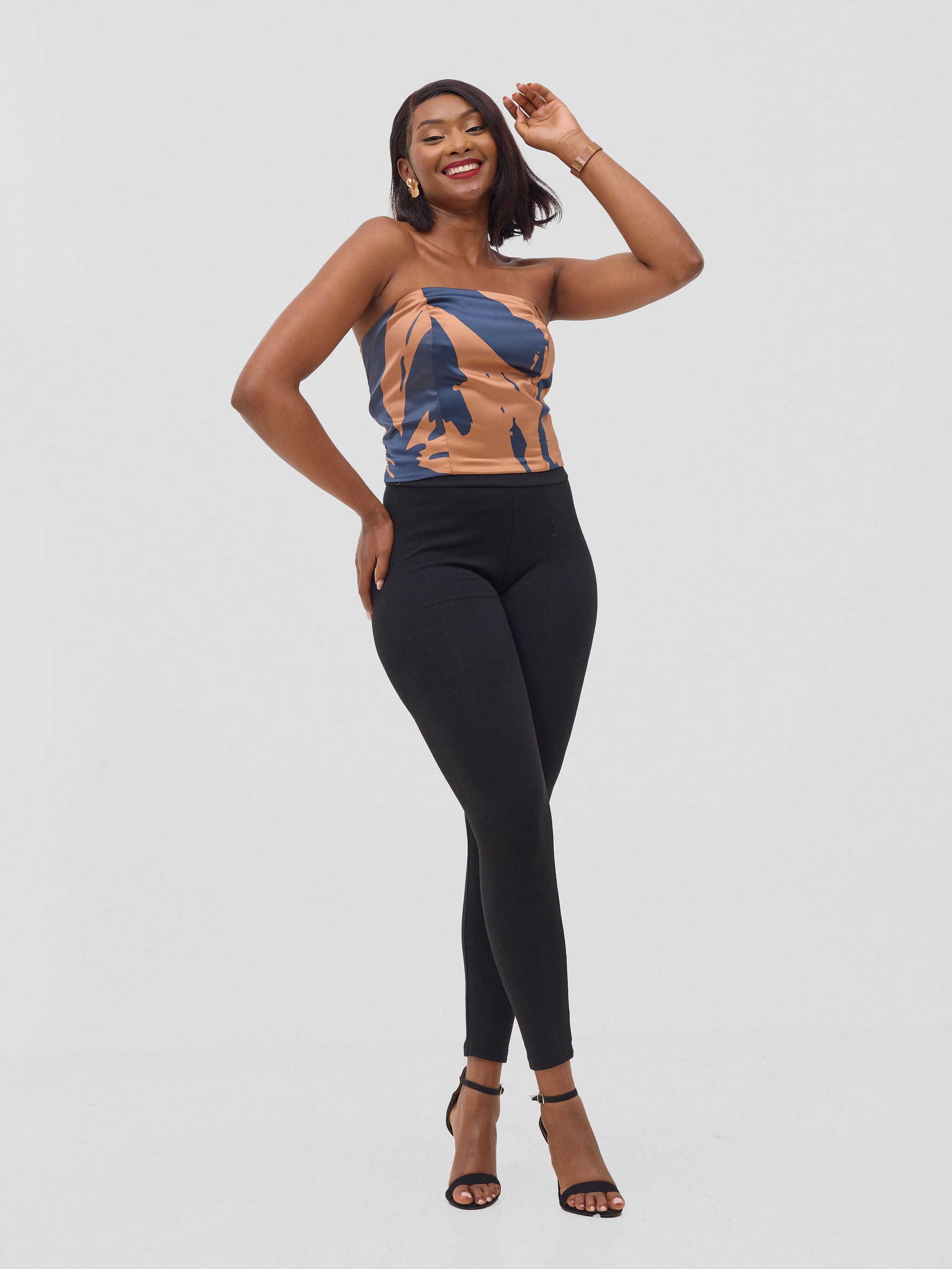 Vivo Beali Shirred Midriff Top - Tan / Navy Lea Print