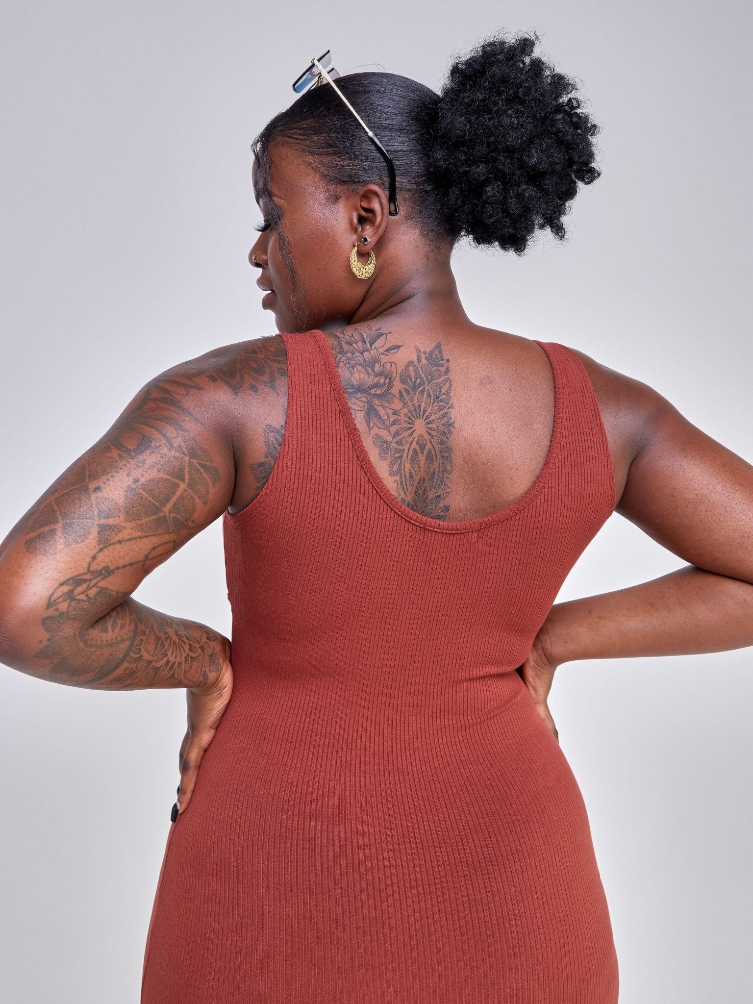 Popular 21 Sleeveless Pencil Dress - Dark Amber - Shopzetu