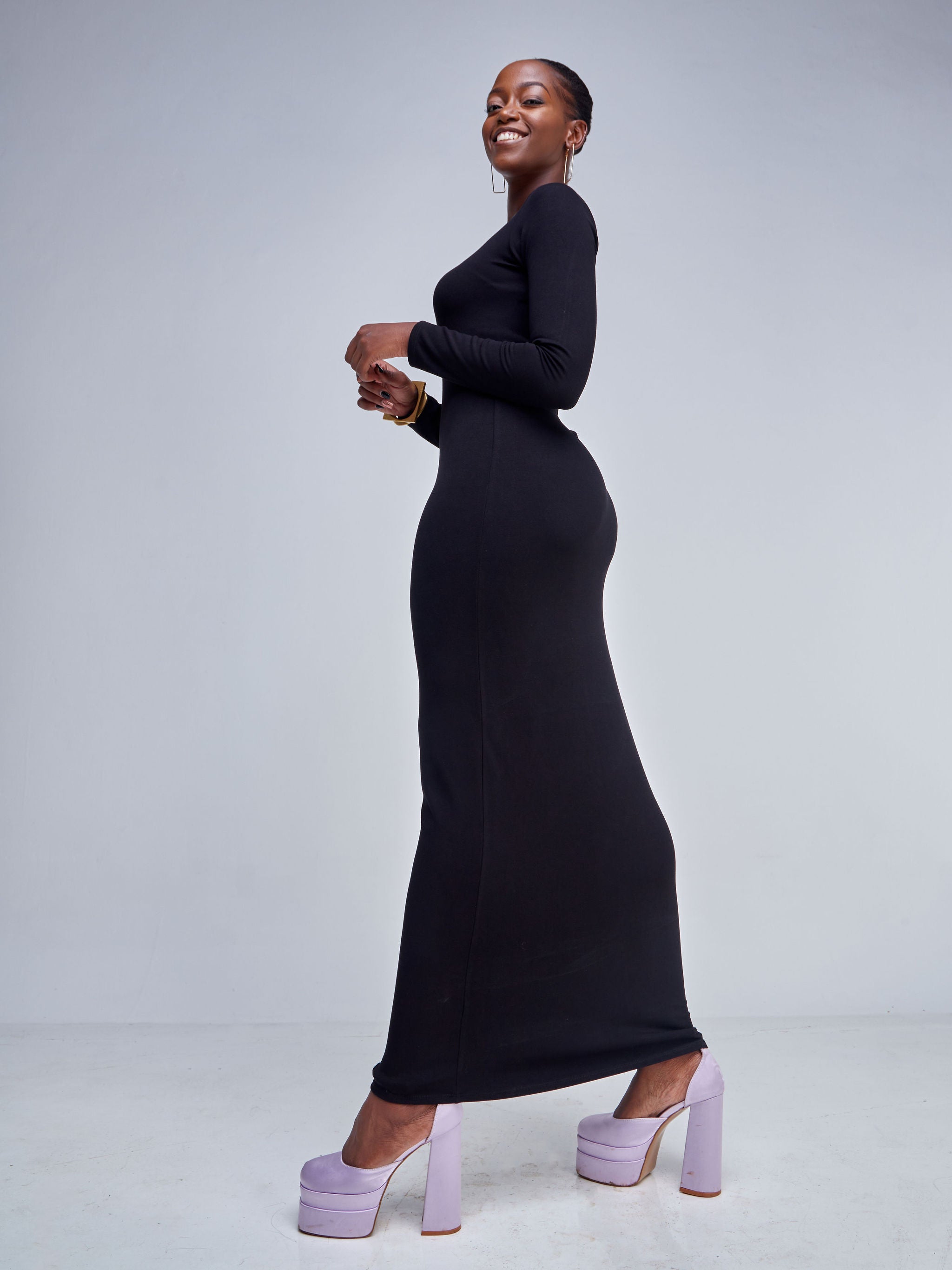 Vivo Basic Long Sleeve Straight Maxi Dress - Black