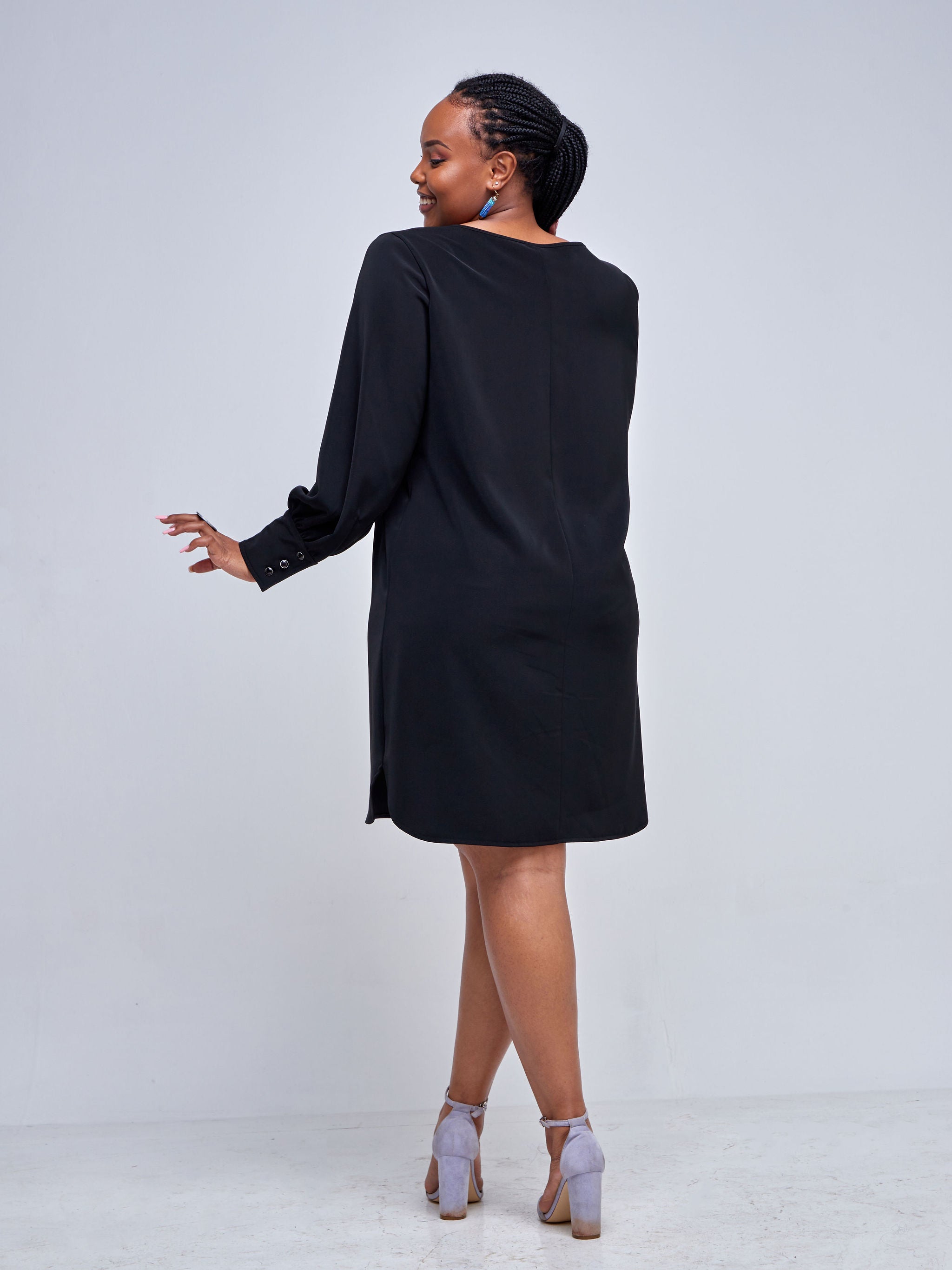 Vivo Tatili Cuffed Bishop Sleeve Shift Dress - Black