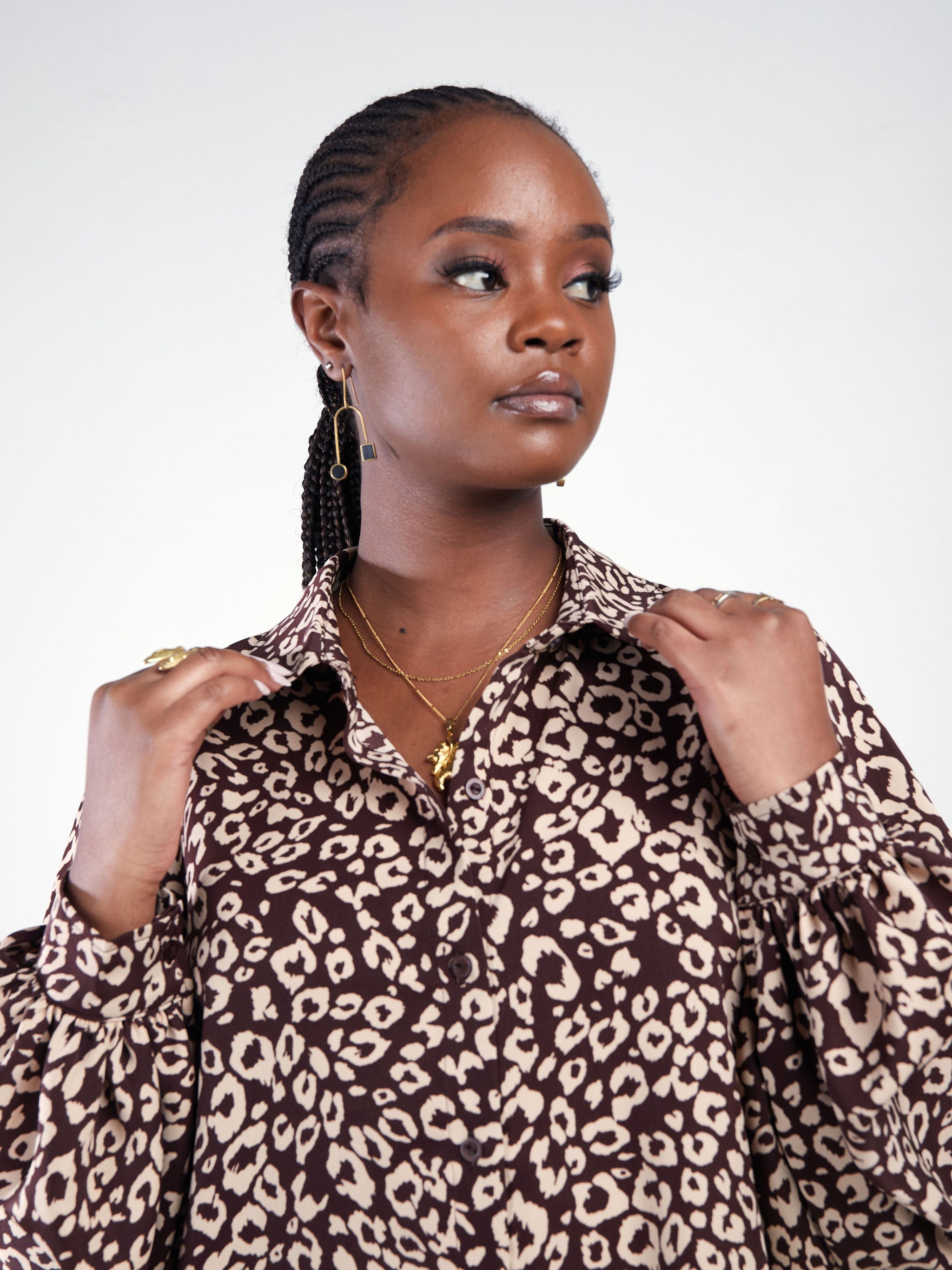 Vivo Raha Bishop Sleeve Shirt - Chocolate / Taupe Animal Print