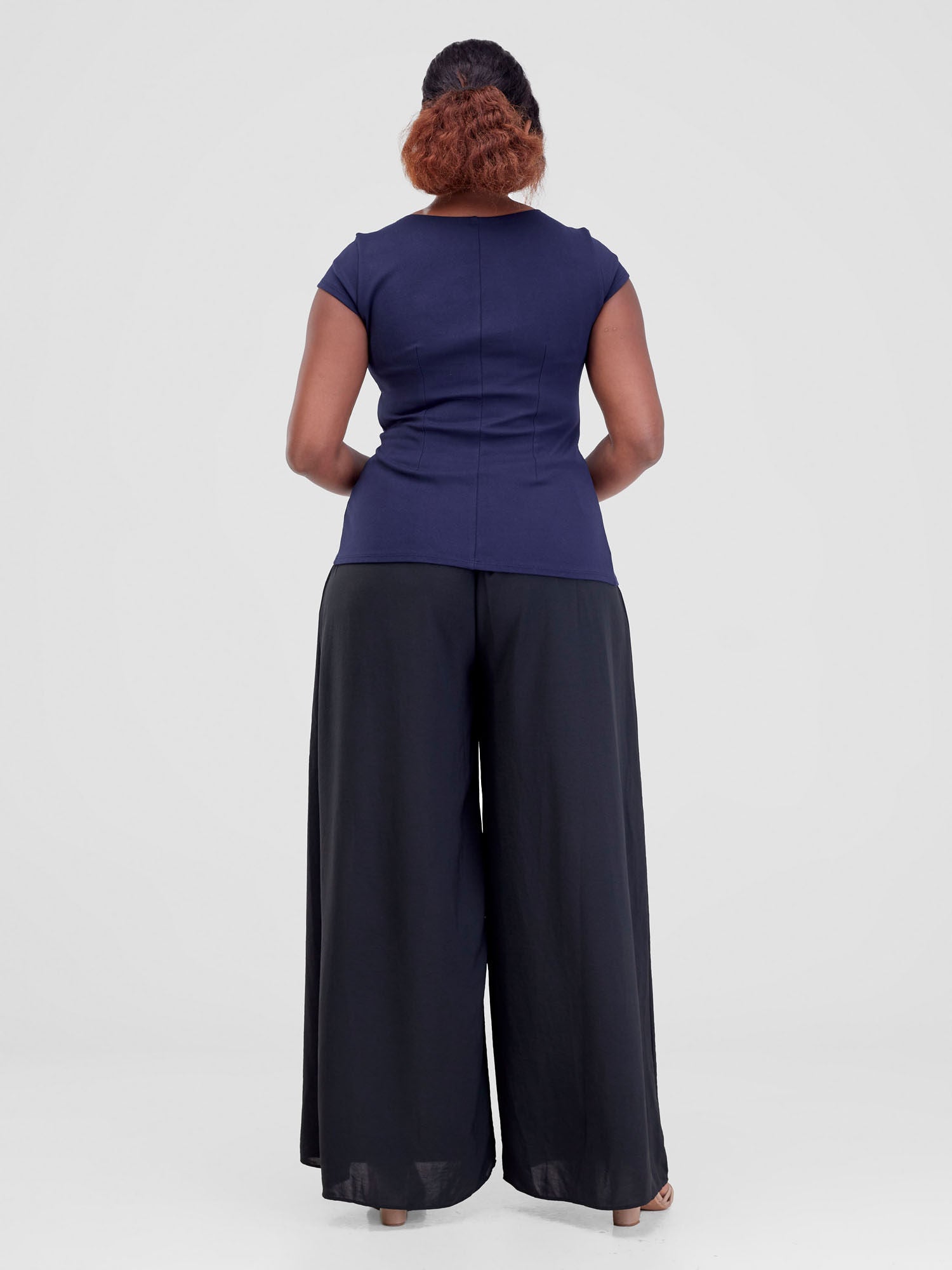 Vivo Tande Cap Sleeve Round Neck Top - Navy