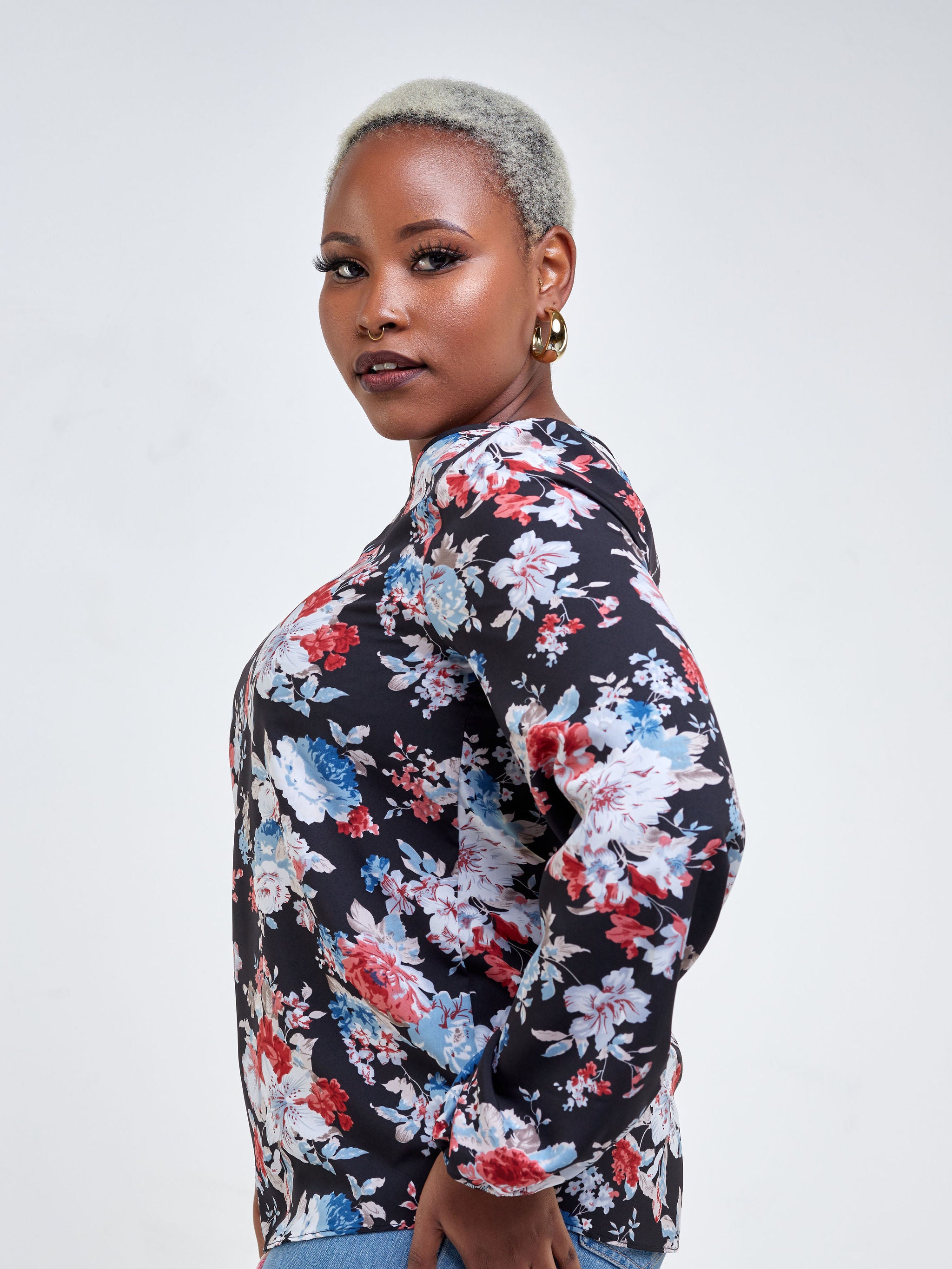 Vivo Basic Long Sleeved Bishop Top - Black / Maroon Floral Print