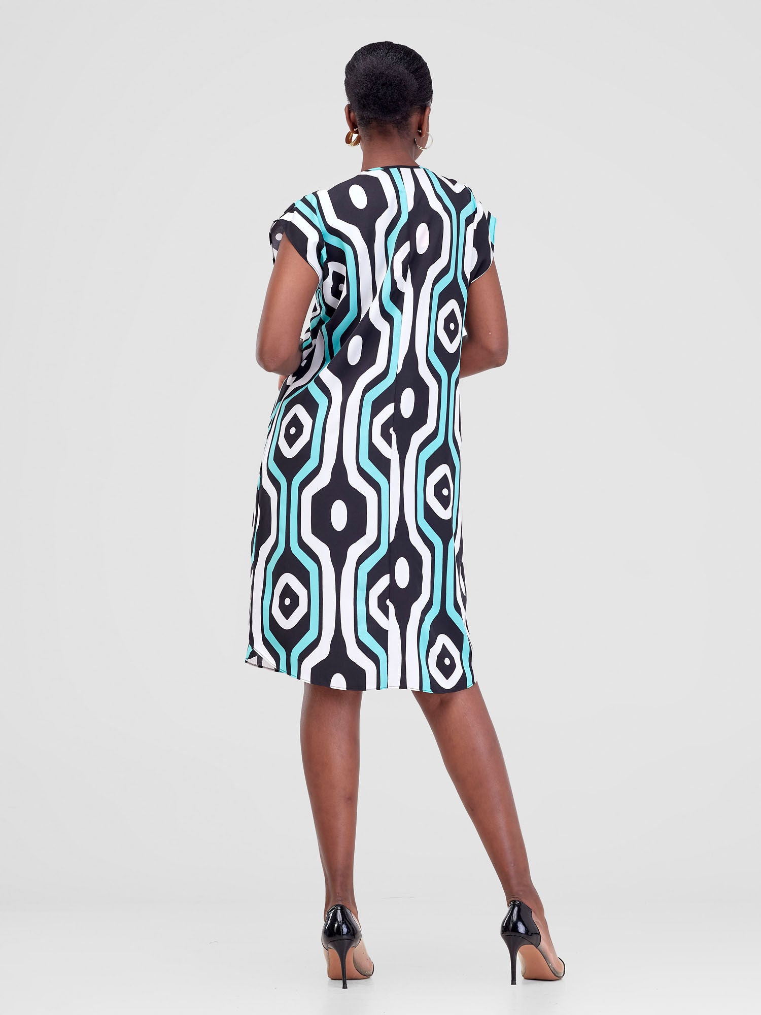 Vivo Zola Drop Shoulder Knee Length Dress - Green / Black Print