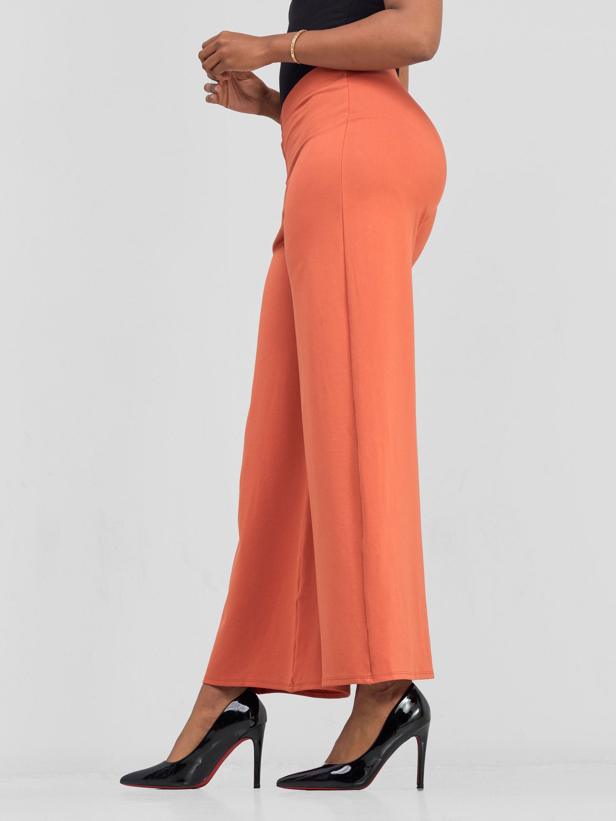 Vivo Upe Wide Leg Pants - Rust