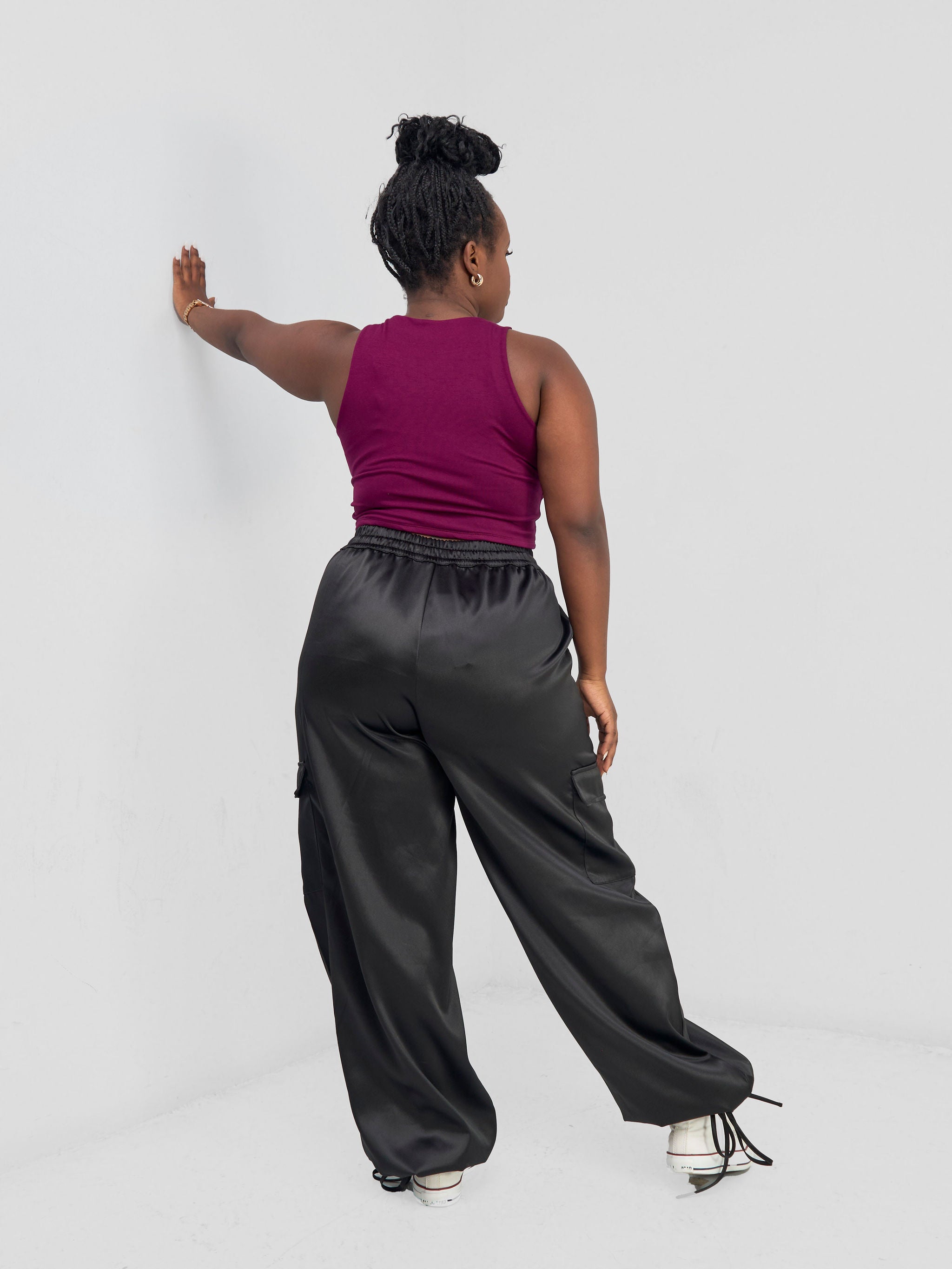 Zoya Basic Racer Back Crop Top - Burgundy