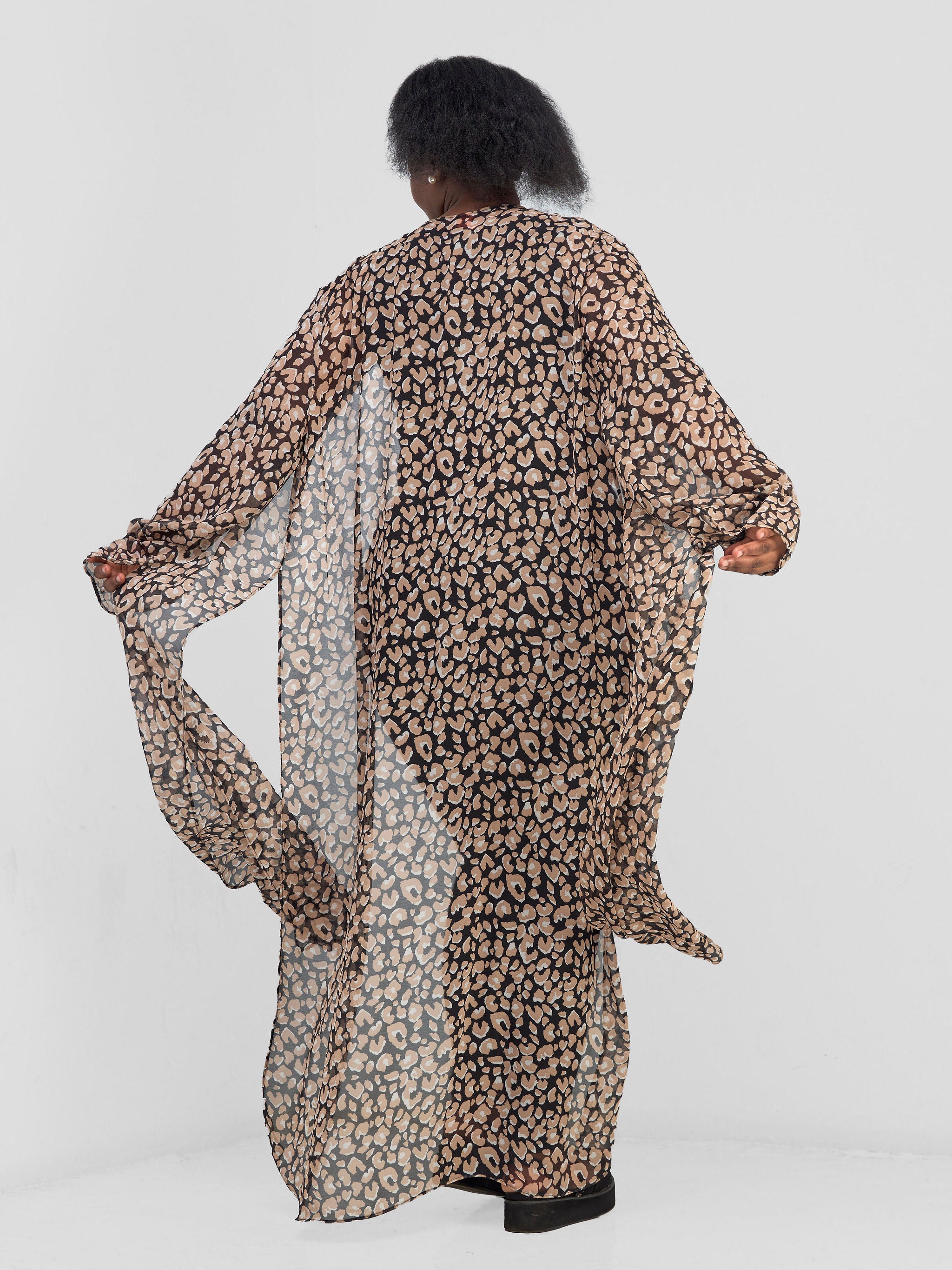 Vivo Jema High Slit Maxi Kimono - Black / Brown