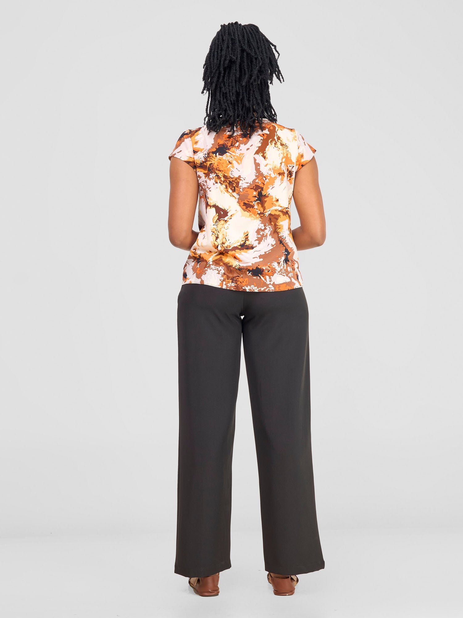 Vivo Basic Crepe Cap Sleeved Top - Rust / Yellow Print