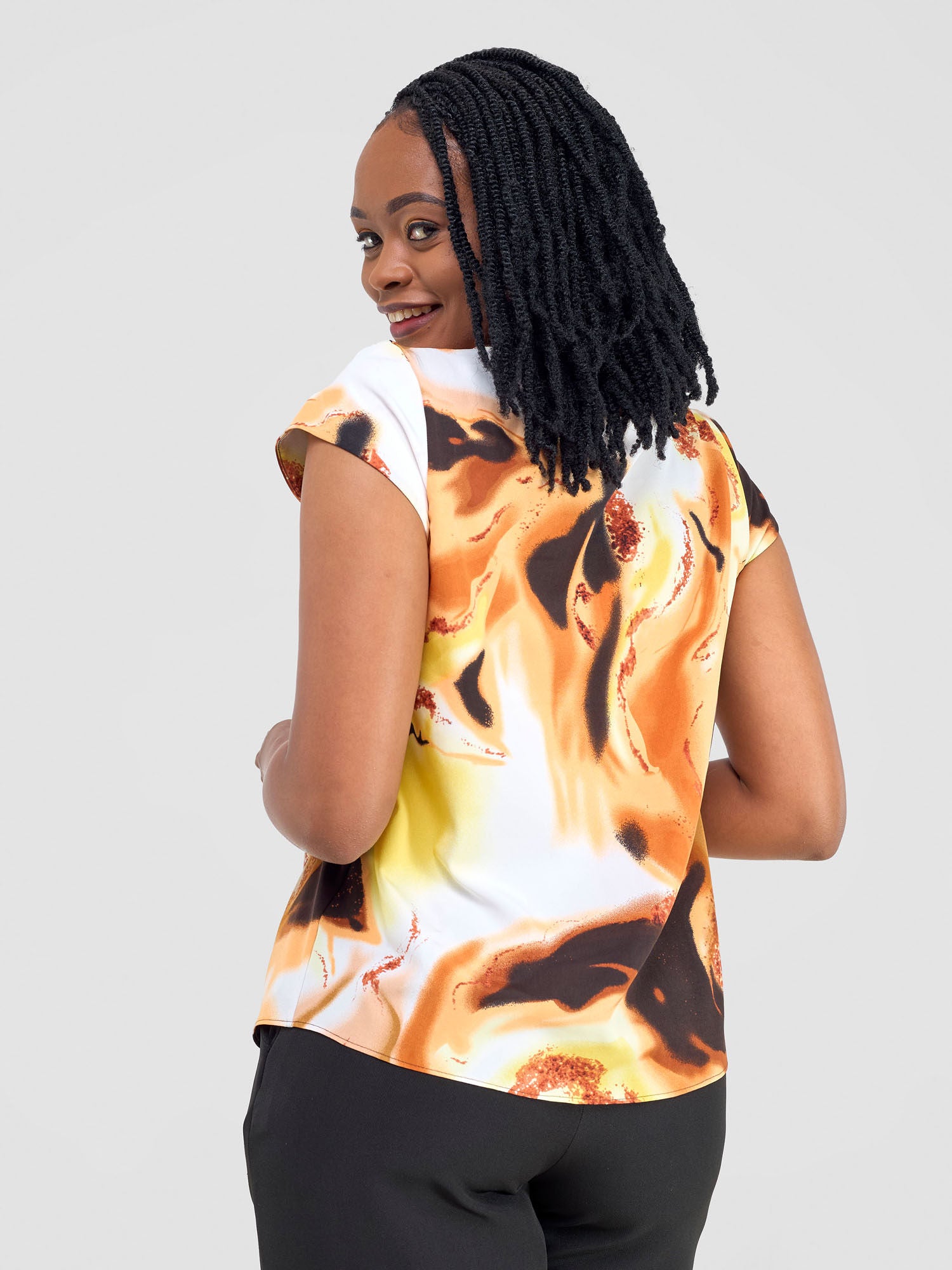 Vivo Basic Crepe Cap Sleeved Top - Brown / Cream Print