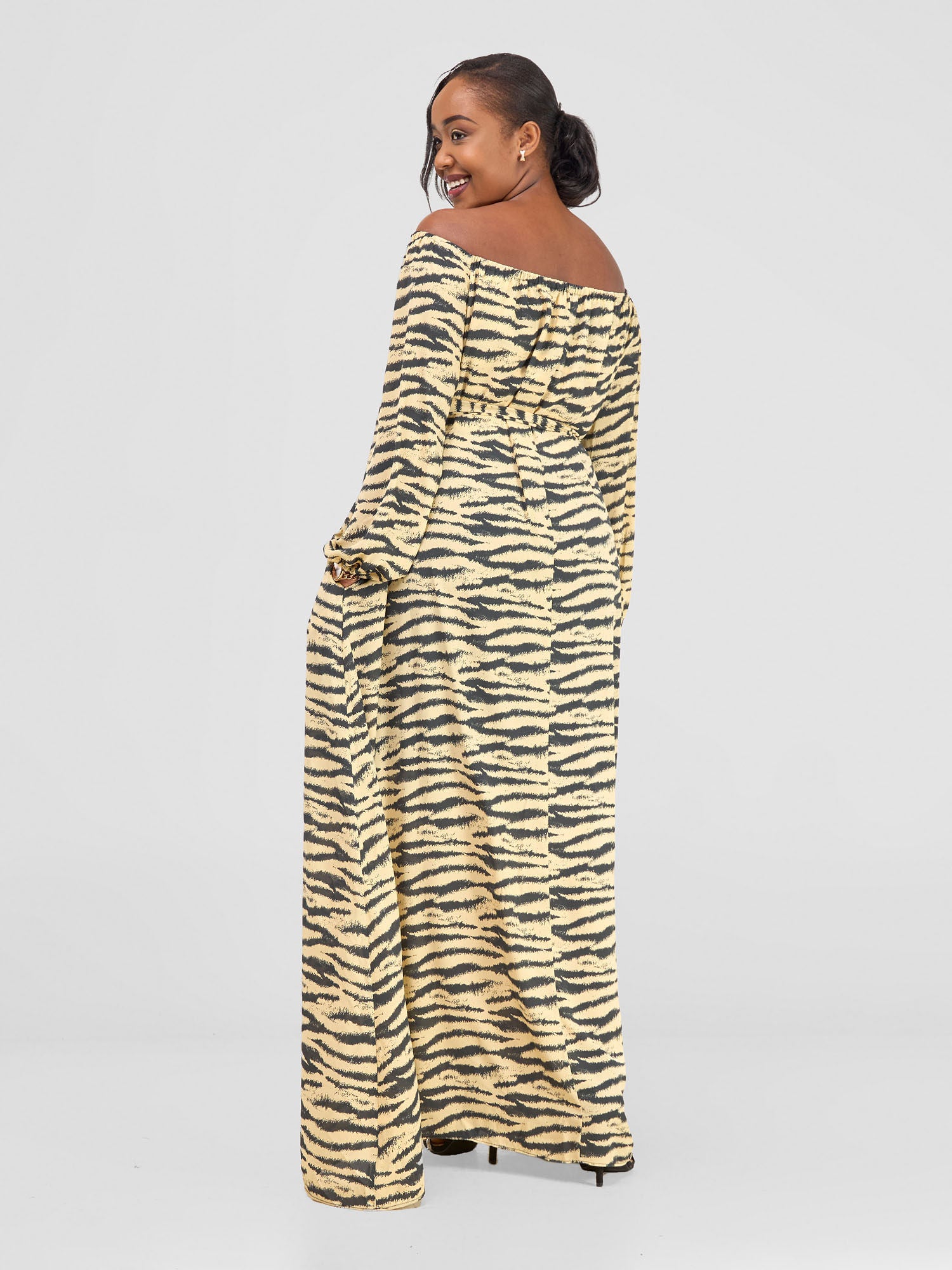 Vivo Zahari Off-Shoulder Maxi Dress - Yellow / Black Print