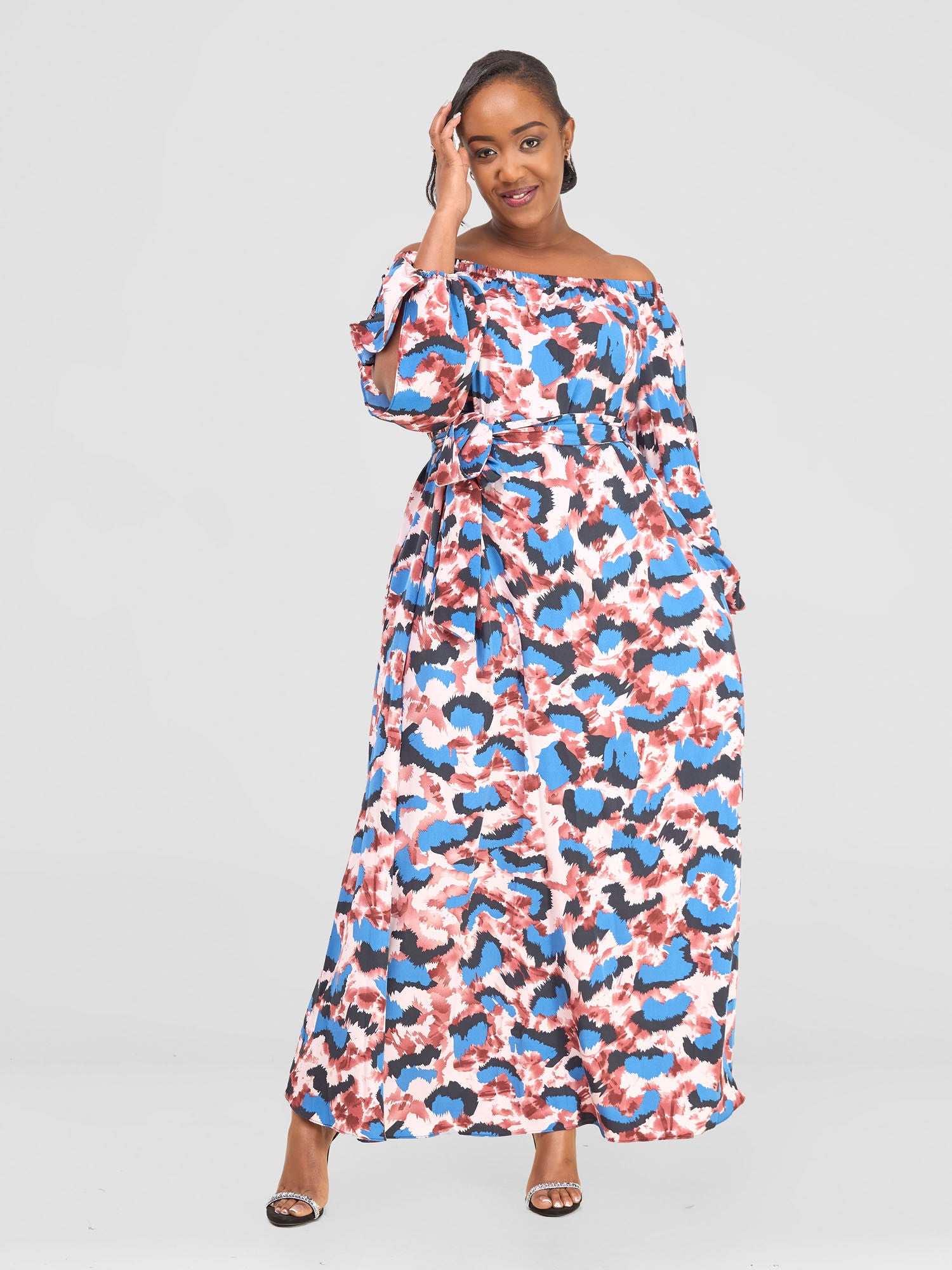 Vivo Yumi Off Shoulder Maxi Dress - Blue / Pink Print