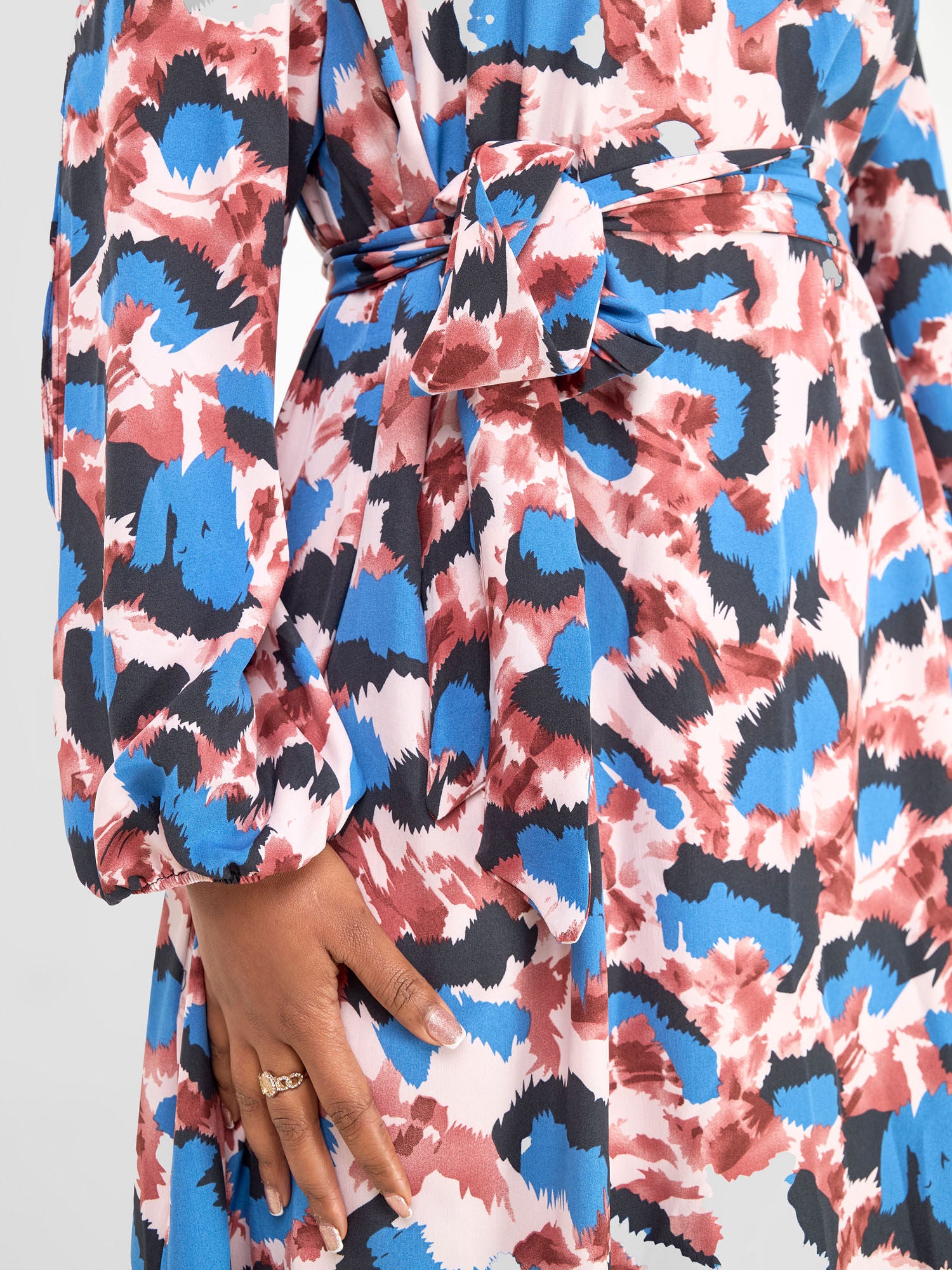 Vivo Yumi Off Shoulder Maxi Dress - Blue / Pink Print