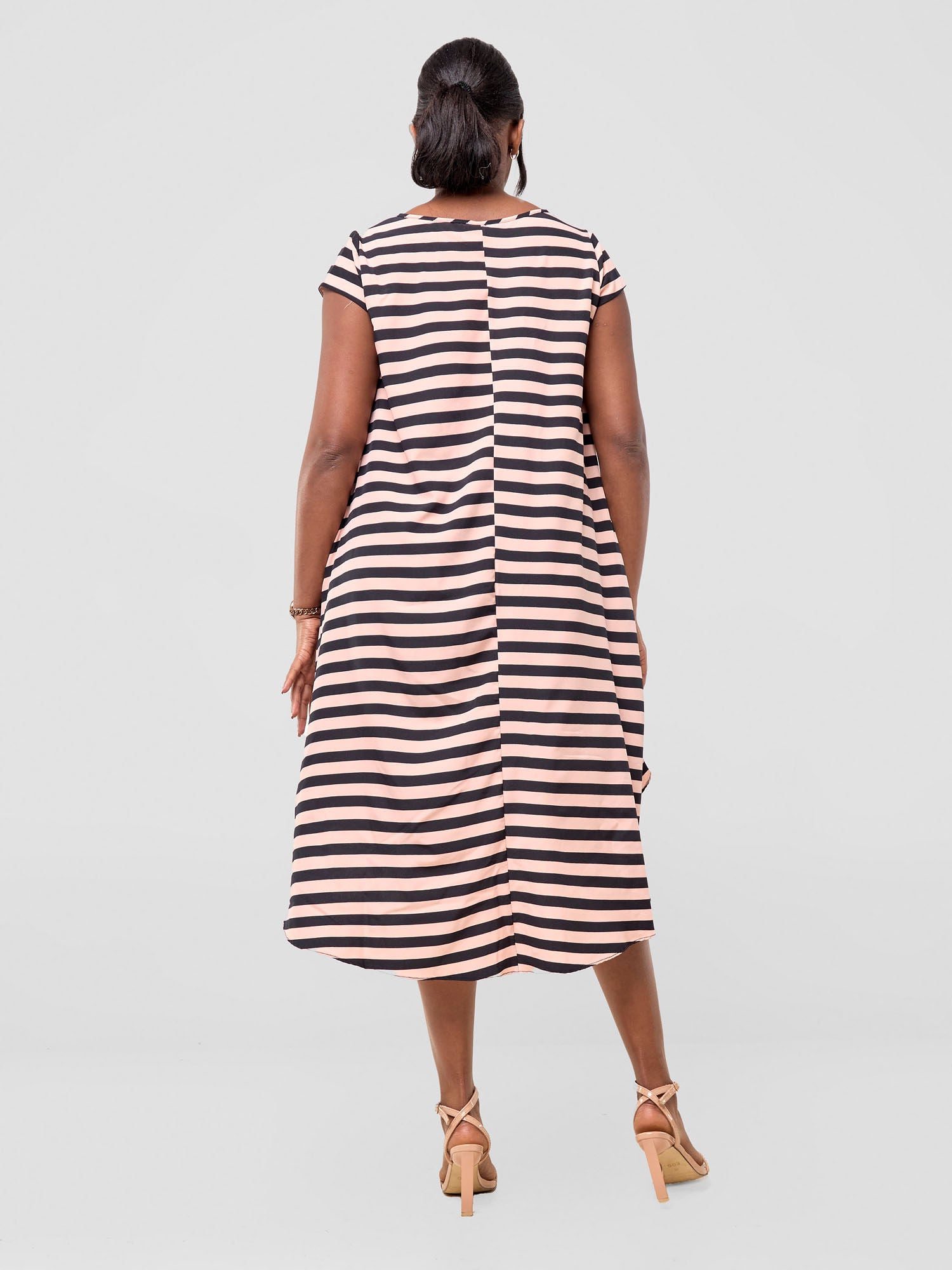 Vivo Jema High Low Tent Dress - Peach / Black Print