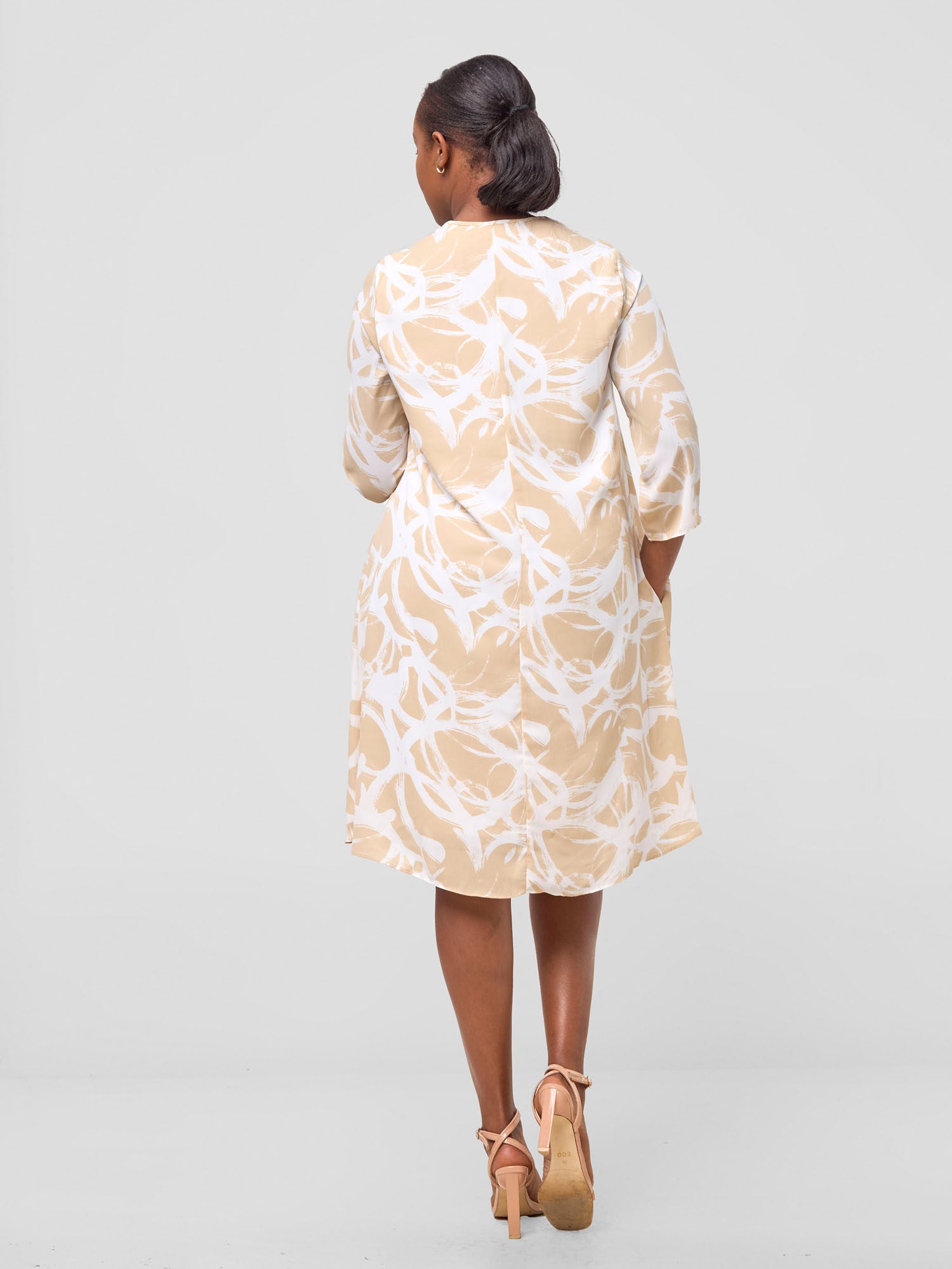 Vivo Pesi Notch Collar Tent Dress - Taupe / White Print