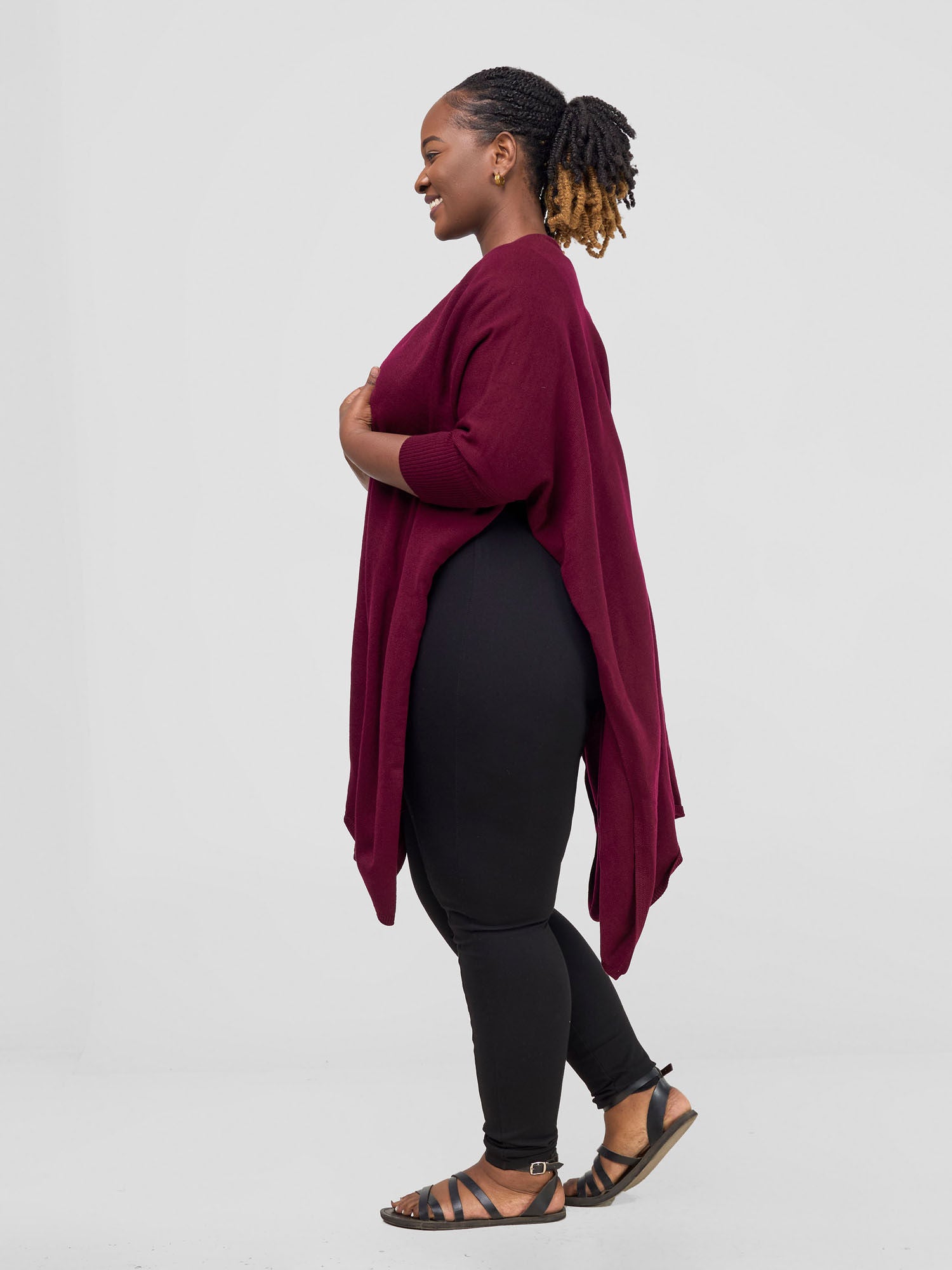 Vivo Cuffed Wrap Poncho - Maroon