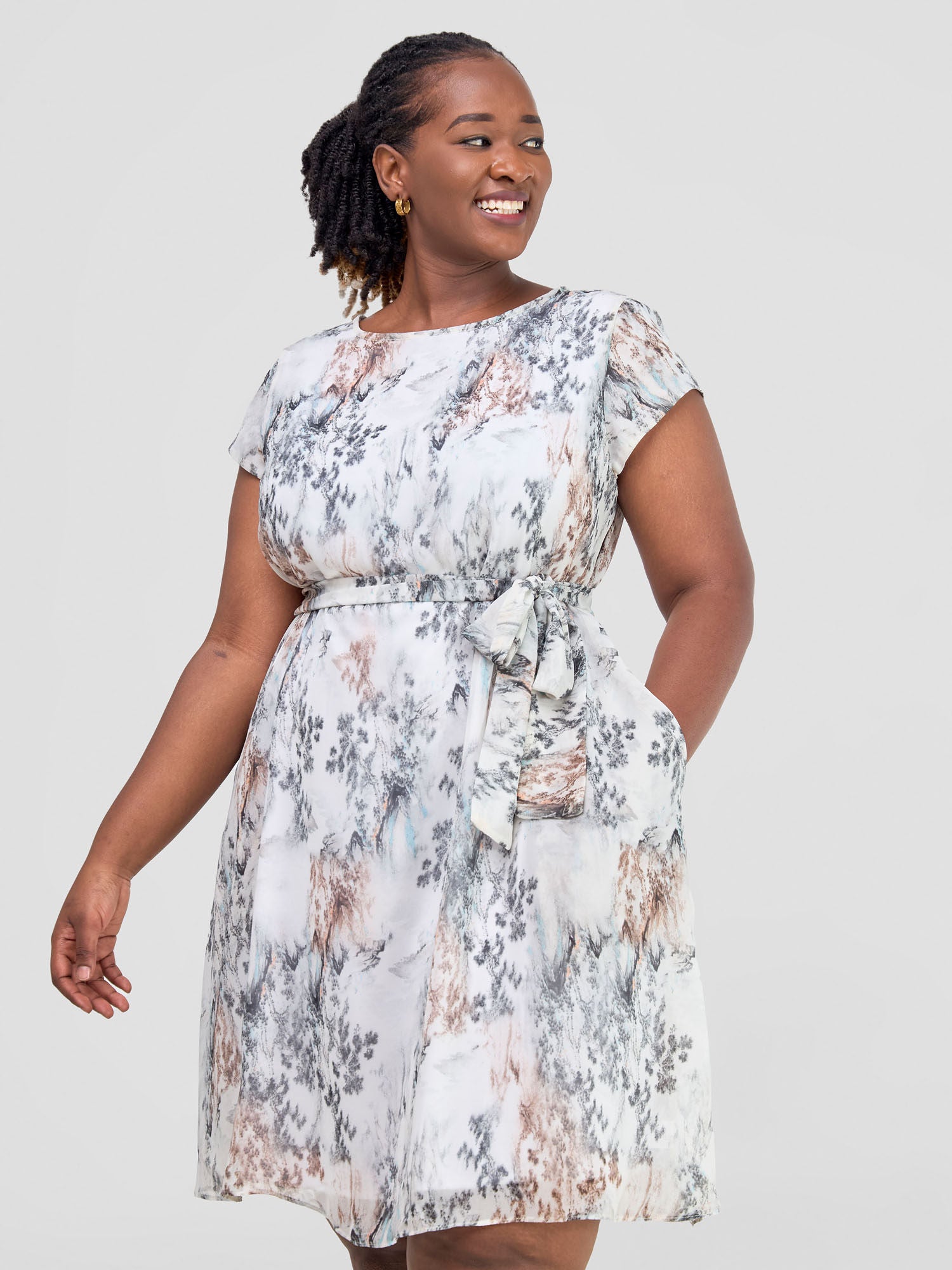 Vivo Basic Cap Sleeve Tent Knee Length Dress - Grey Print