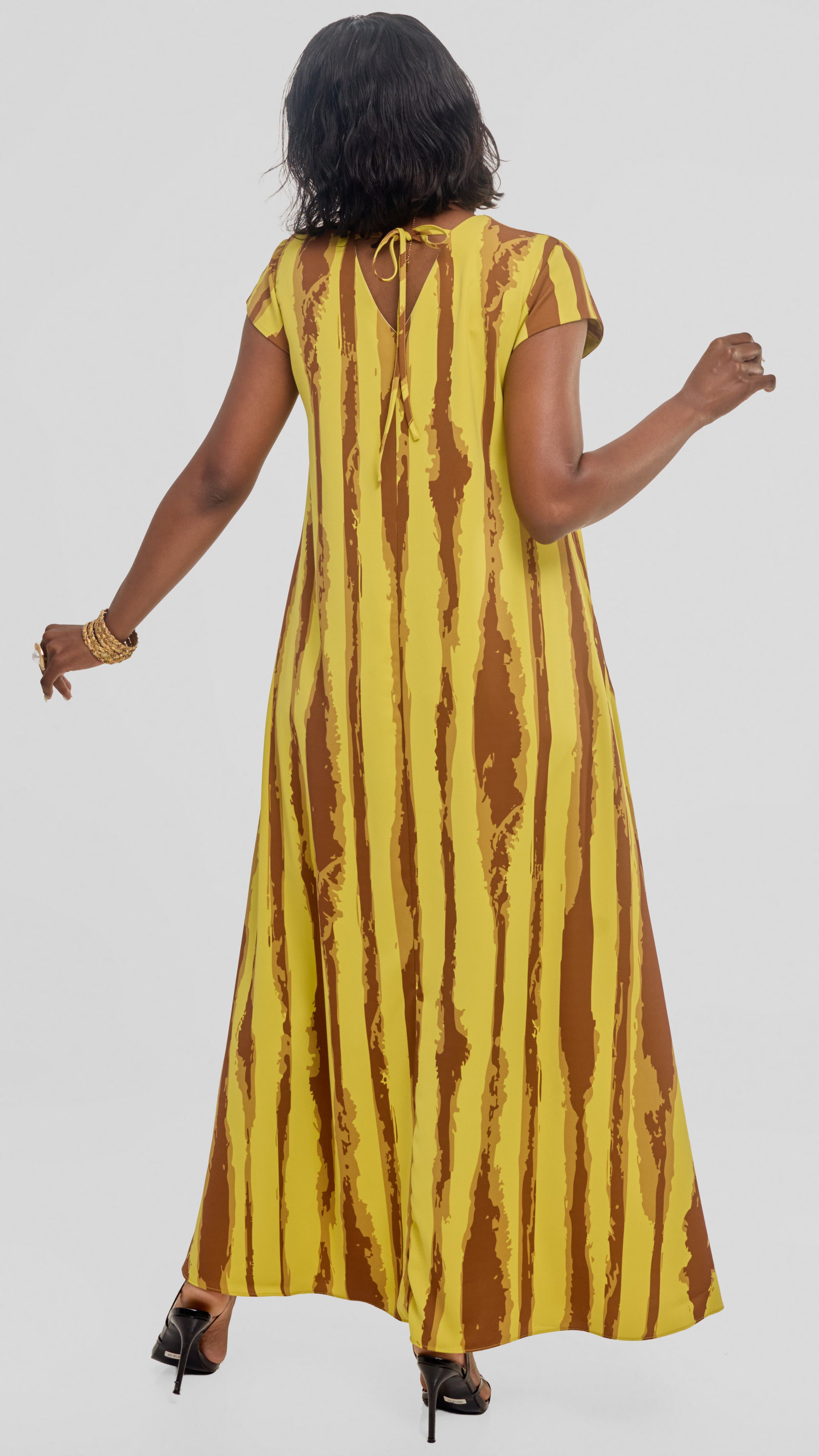 Vivo Kani Cap Sleeve Maxi Dress in Textured Crepe - Olive / Brown Tamasha Print