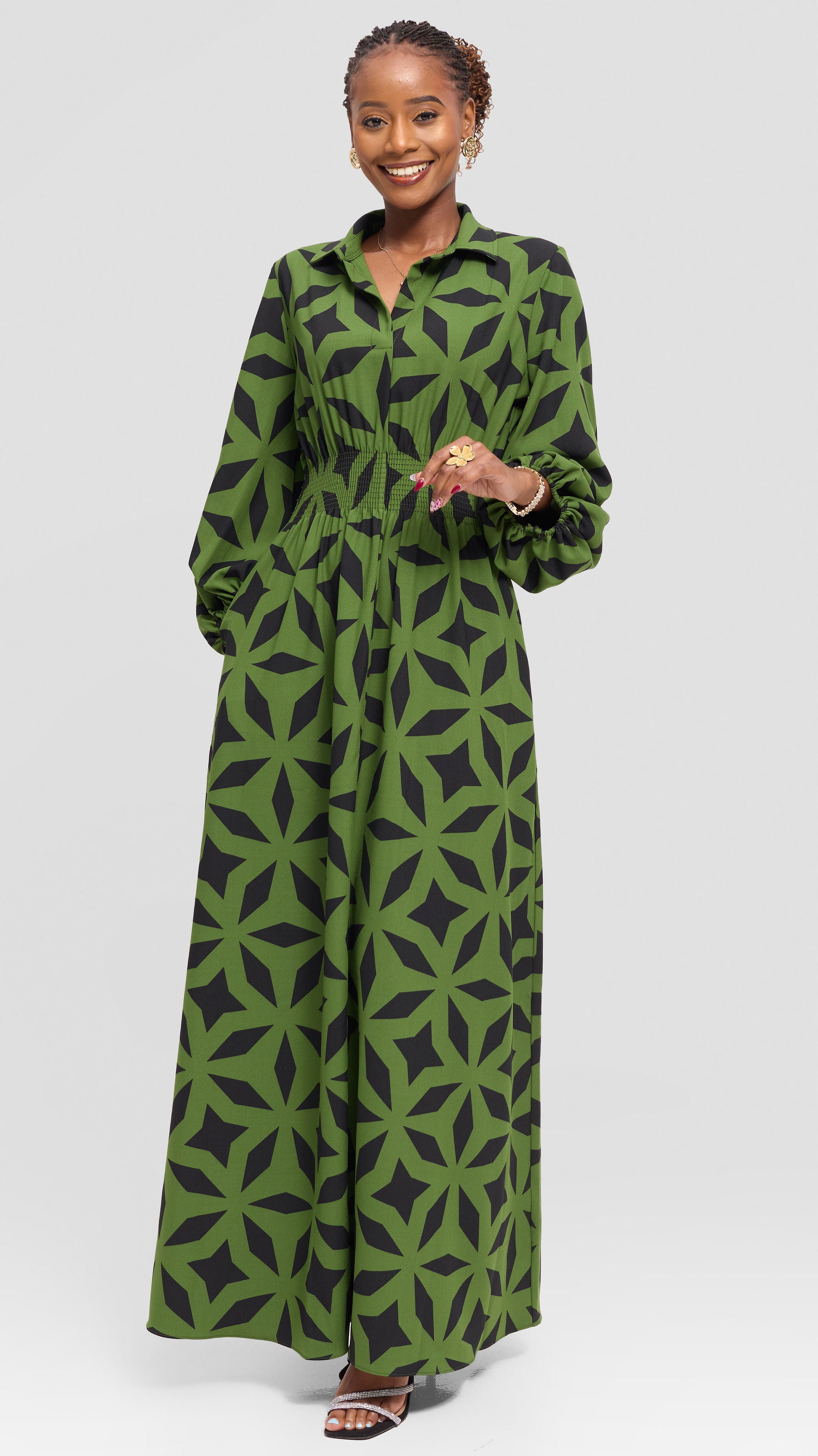 Vivo Bishop Sleeve Shirred Maxi Dress in Crepe - Green / Black Print