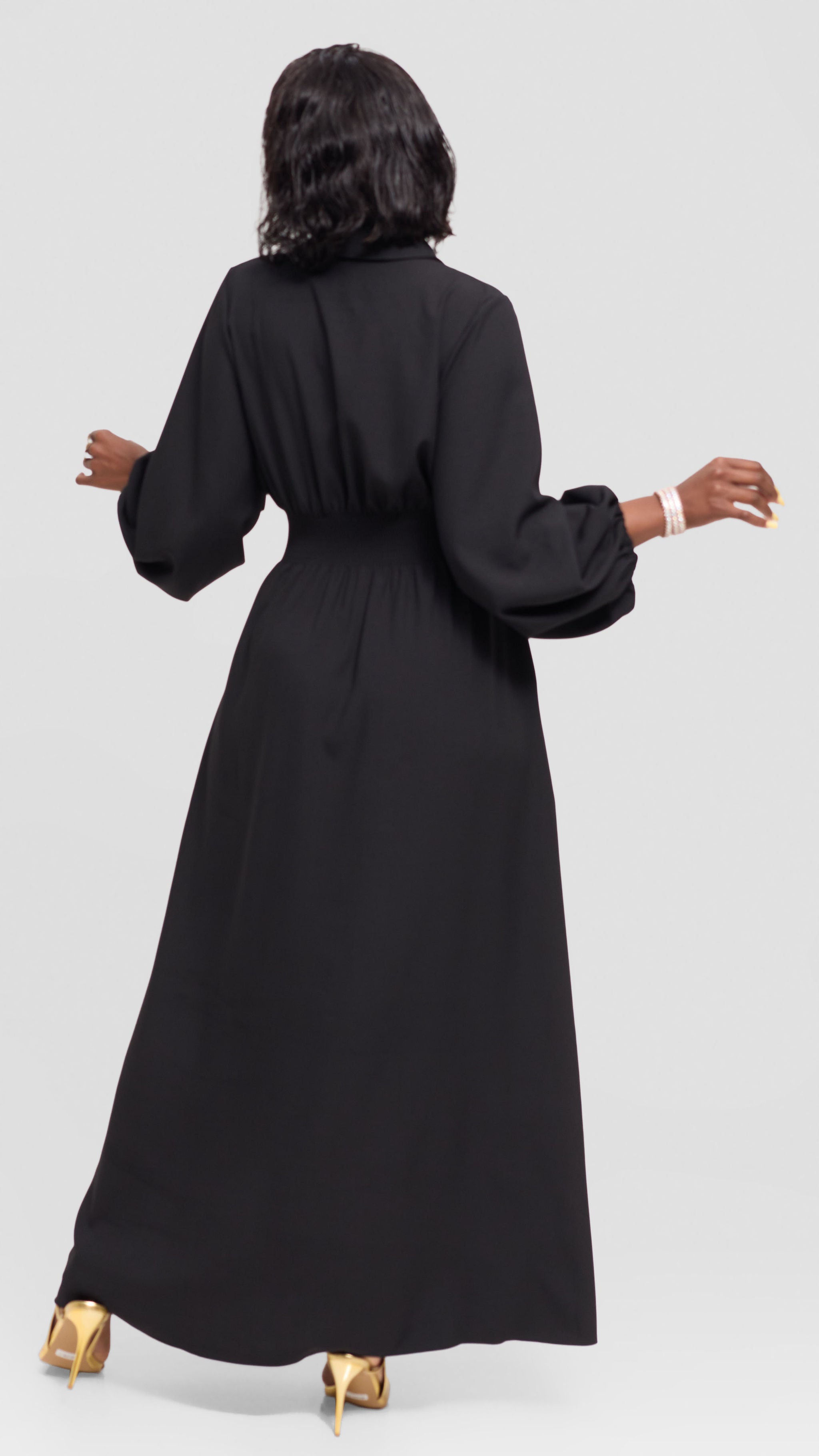 Vivo Bishop Sleeve Shirred Maxi Dress in Crepe - Black